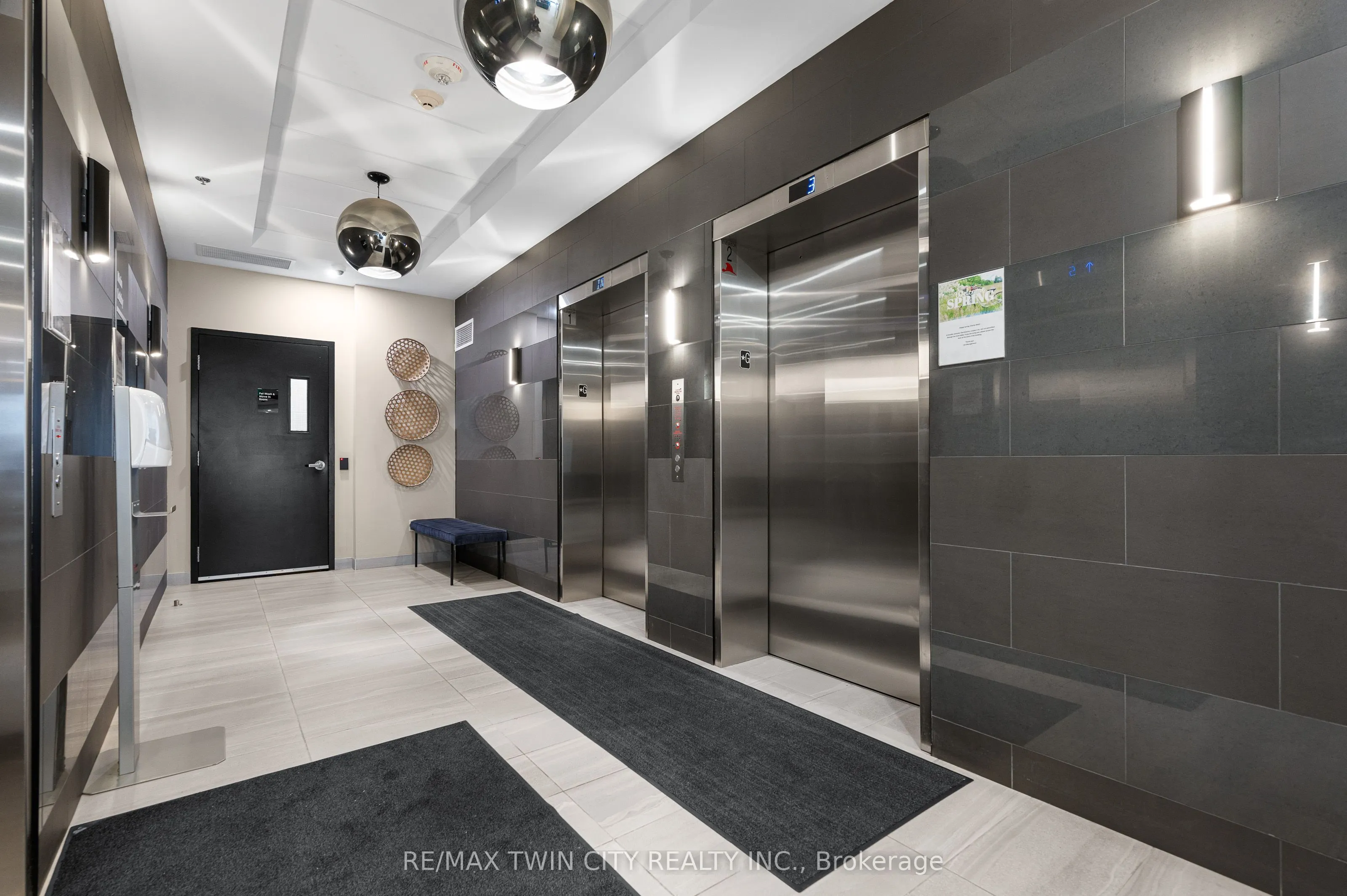 60 Charles Street W, #2407