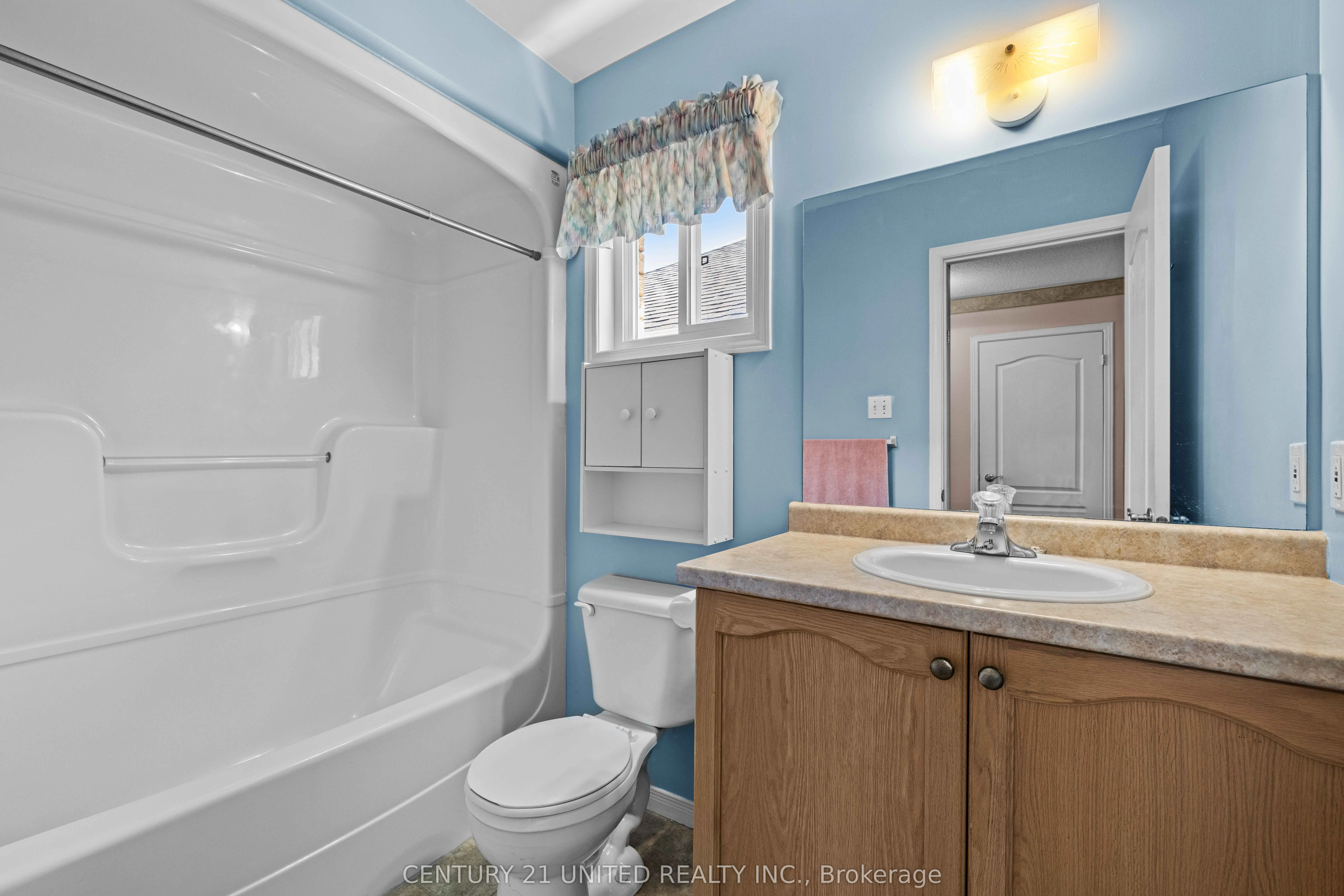 931 Ralphson Crescent