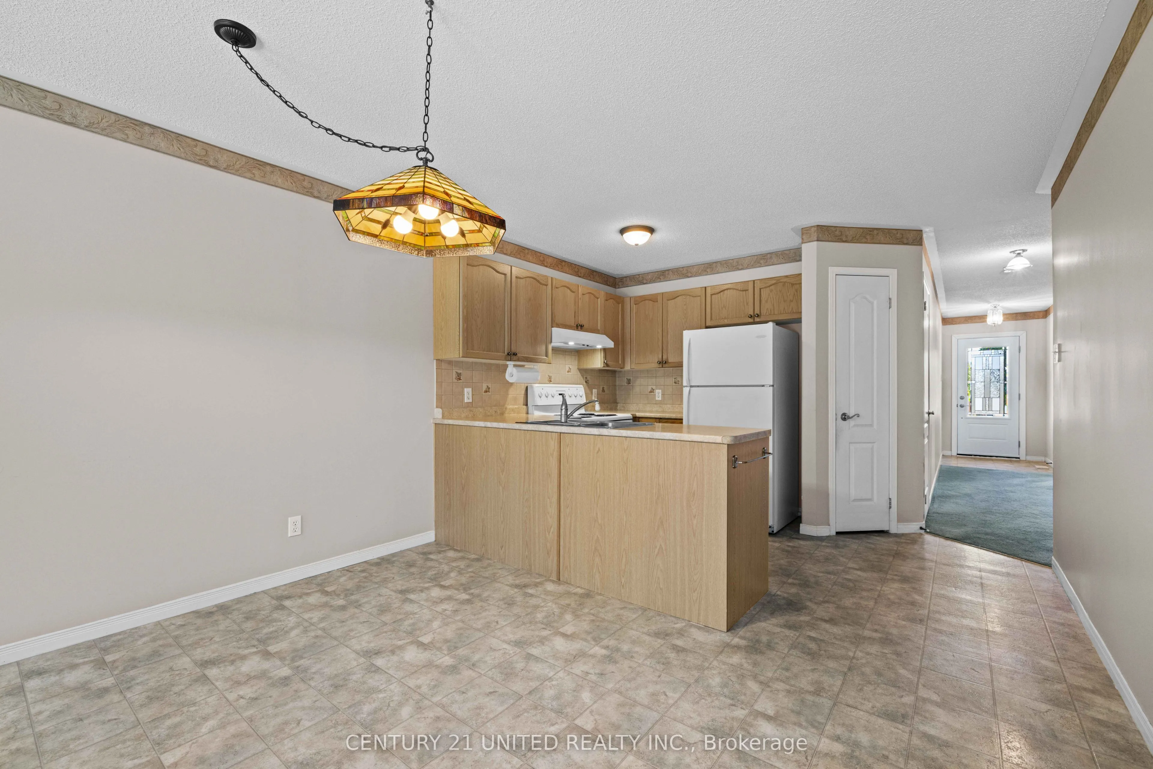 931 Ralphson Crescent