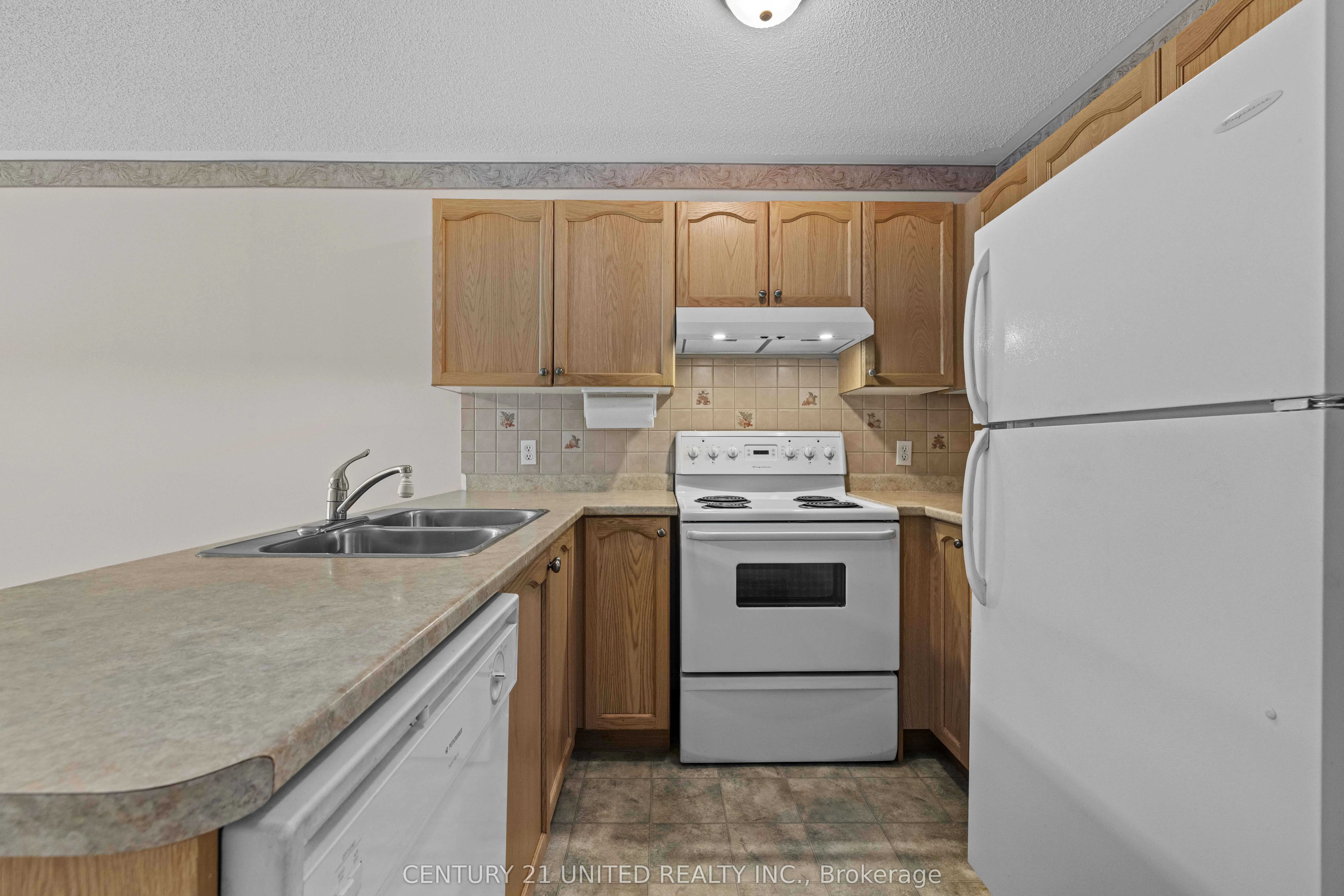 931 Ralphson Crescent