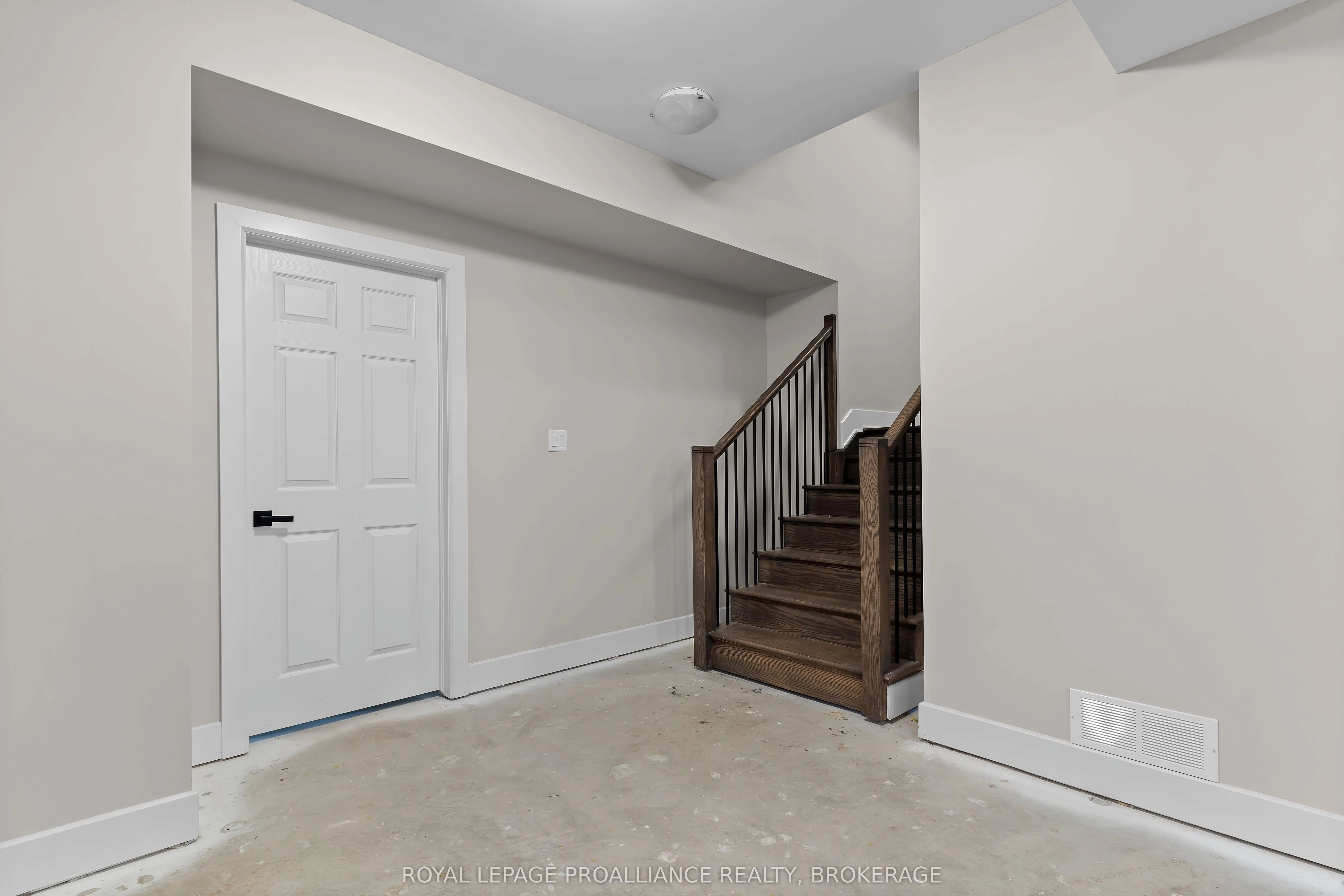 1601 Willow Court