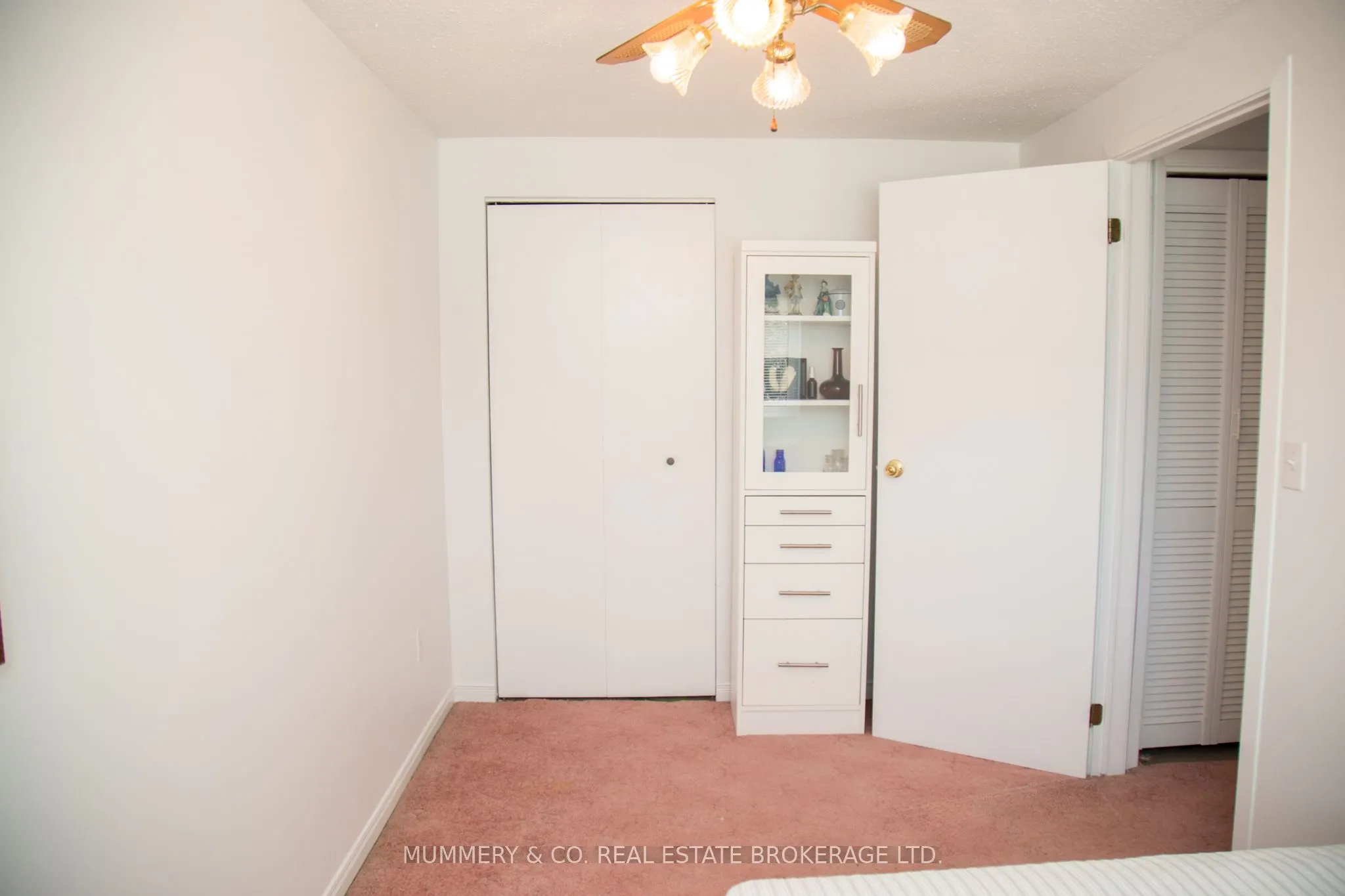 264 Richardson Drive, #3