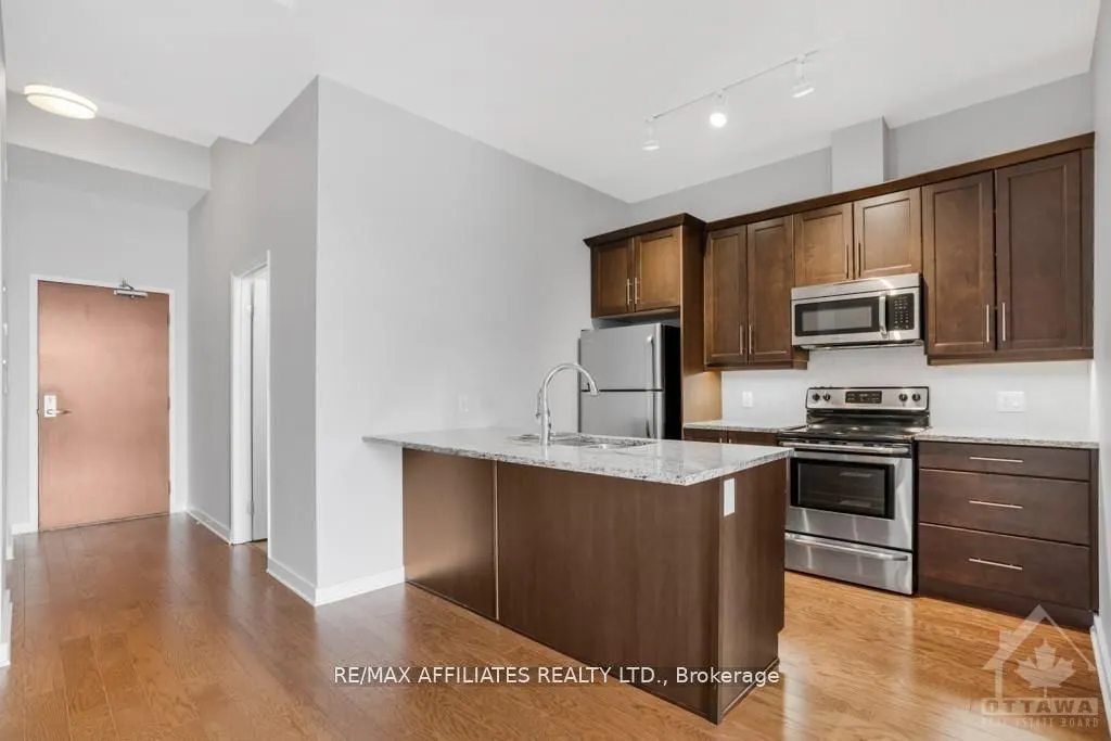 310 Centrum Boulevard, #109