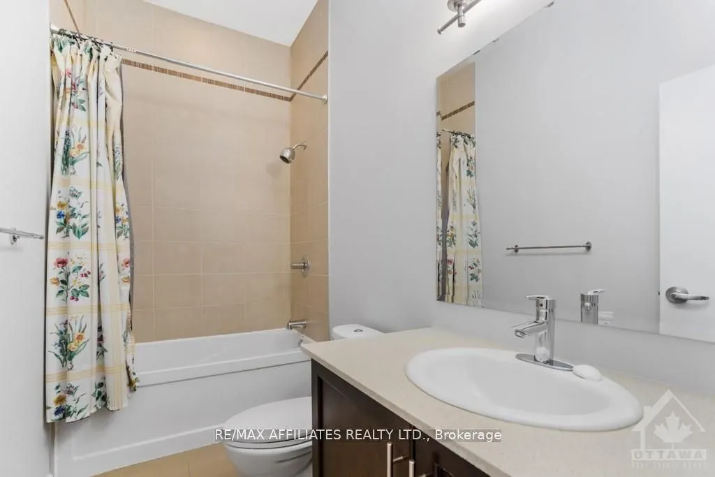 310 Centrum Boulevard, #109