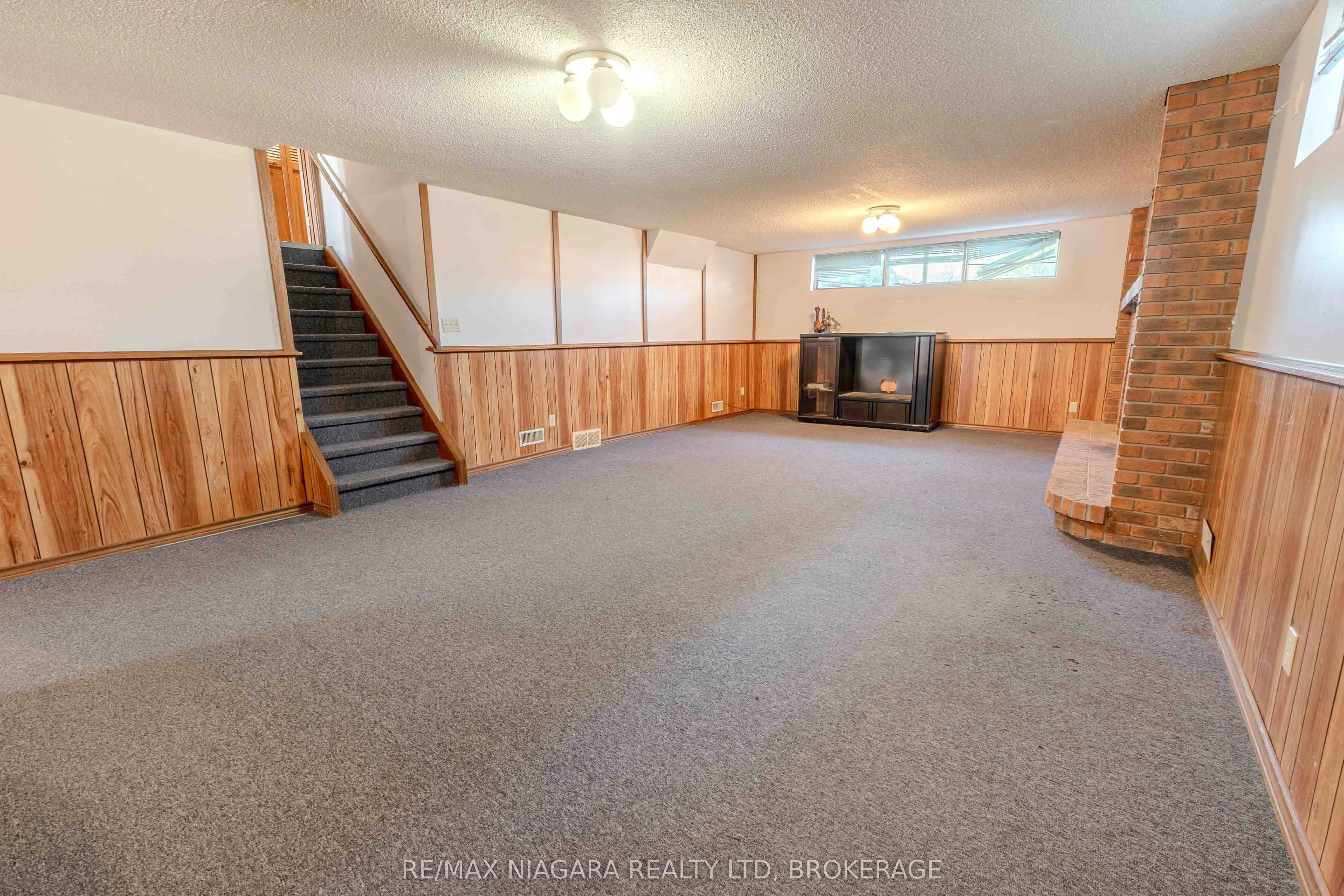 28 Tanera Crescent