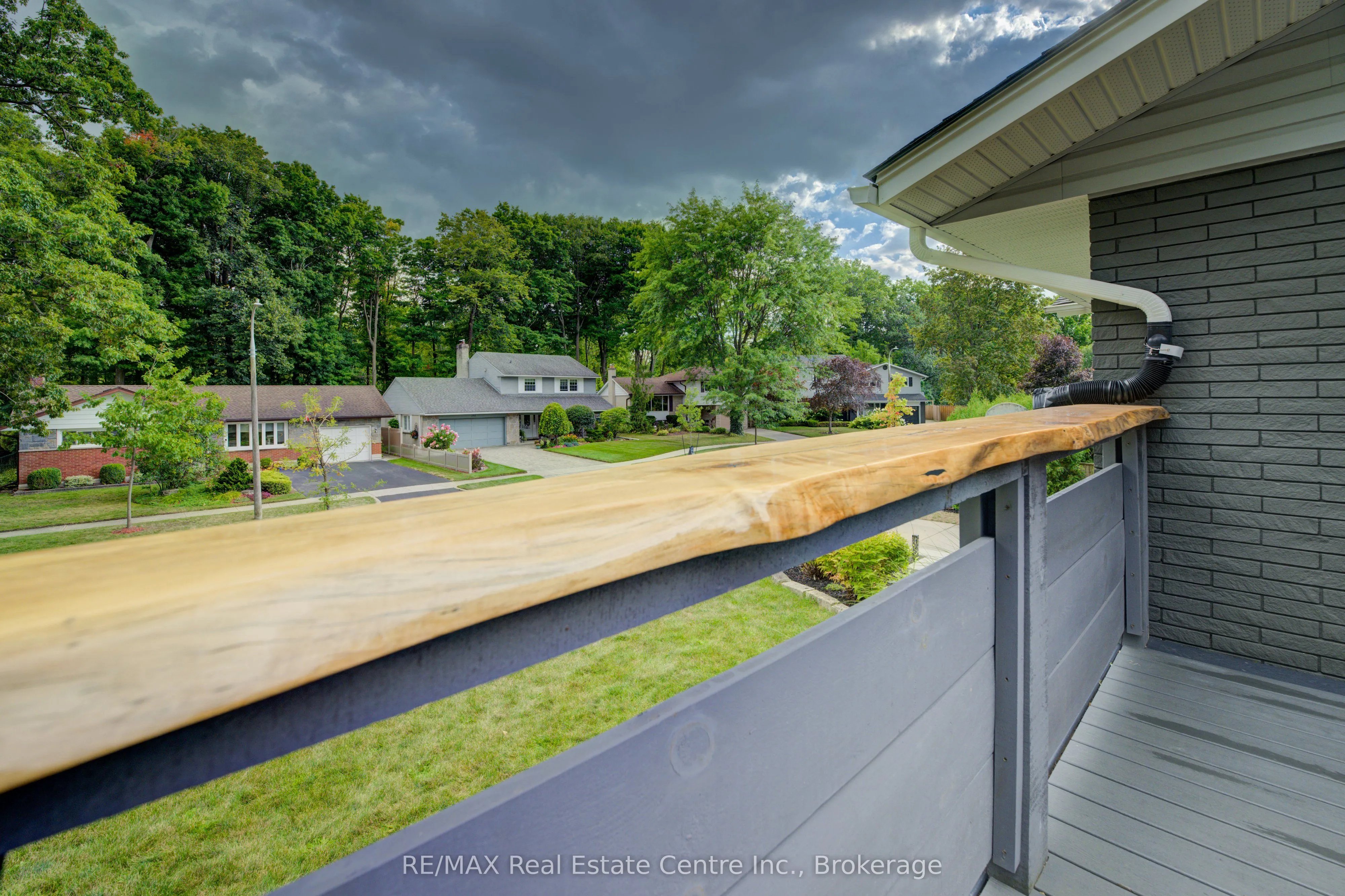 120 Rennie Drive