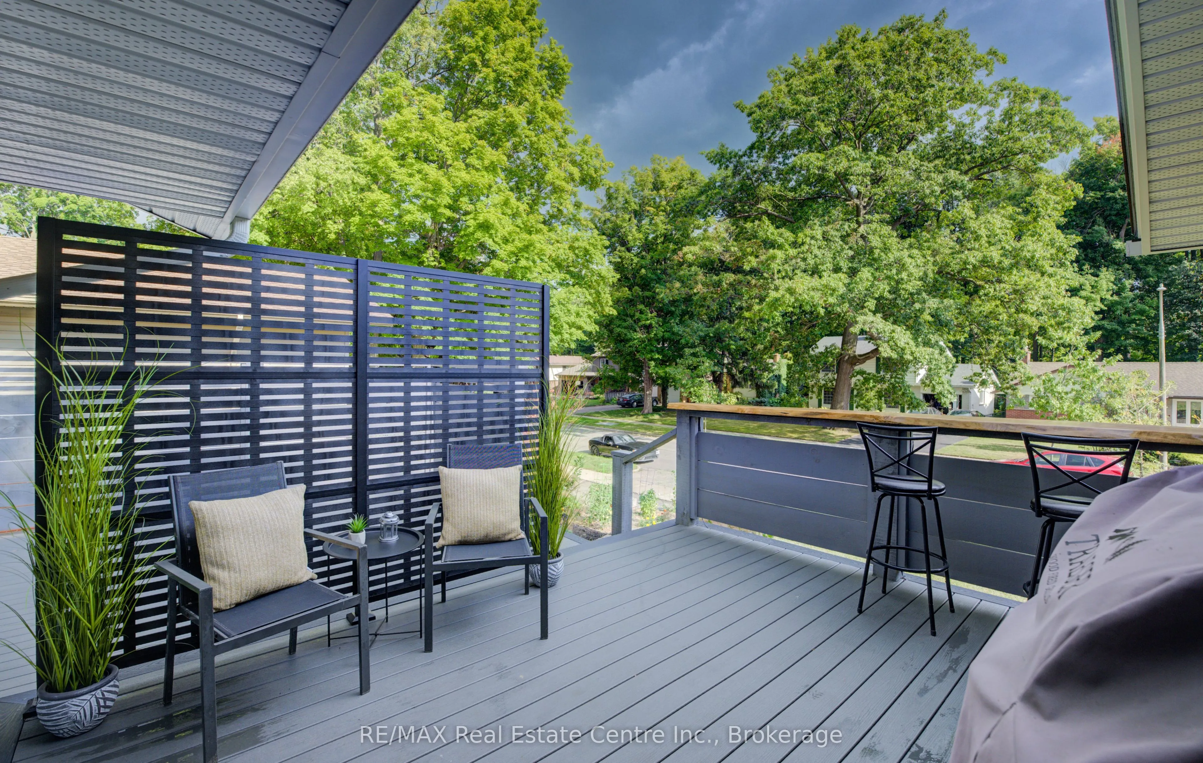 120 Rennie Drive