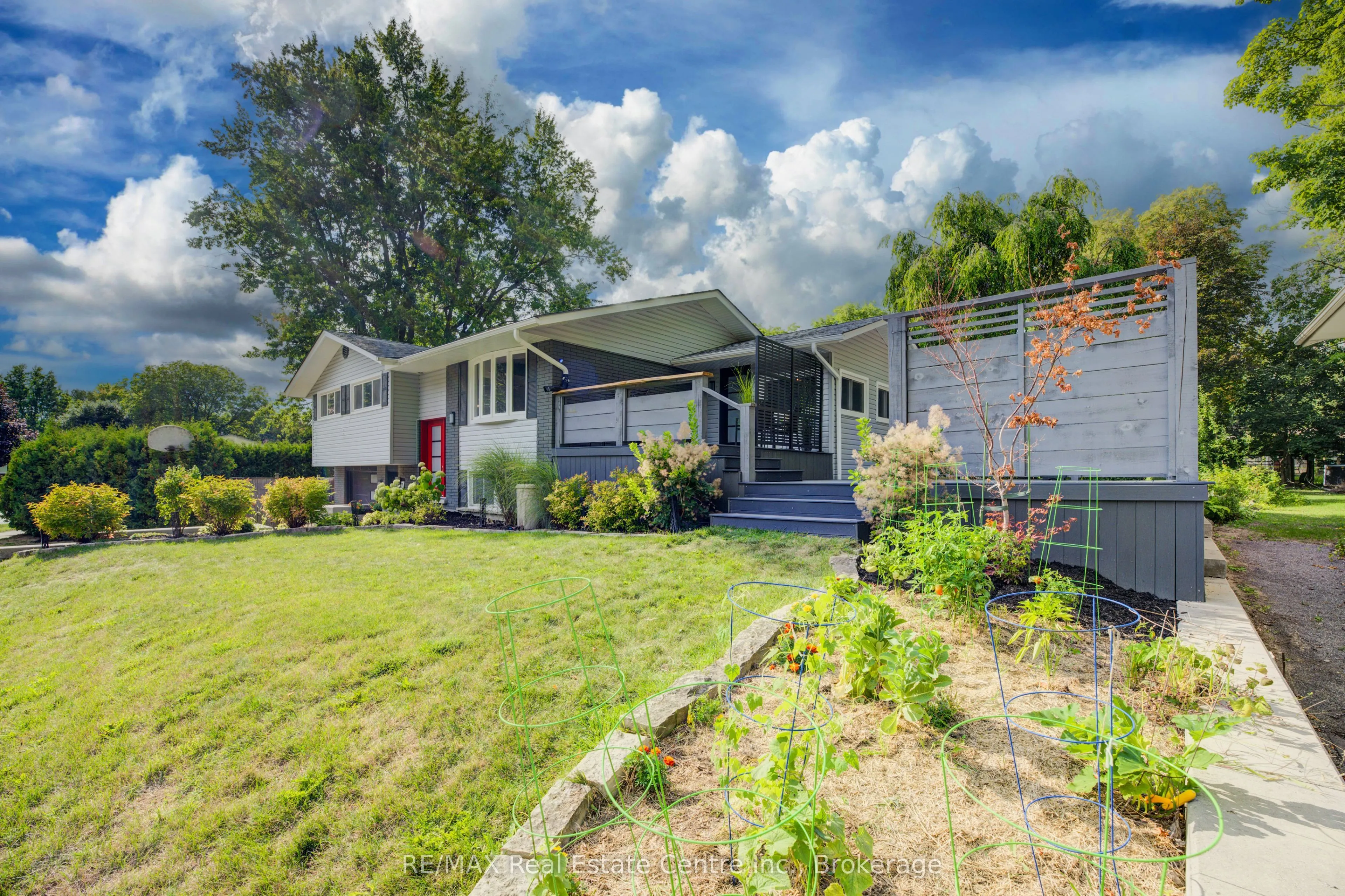 120 Rennie Drive