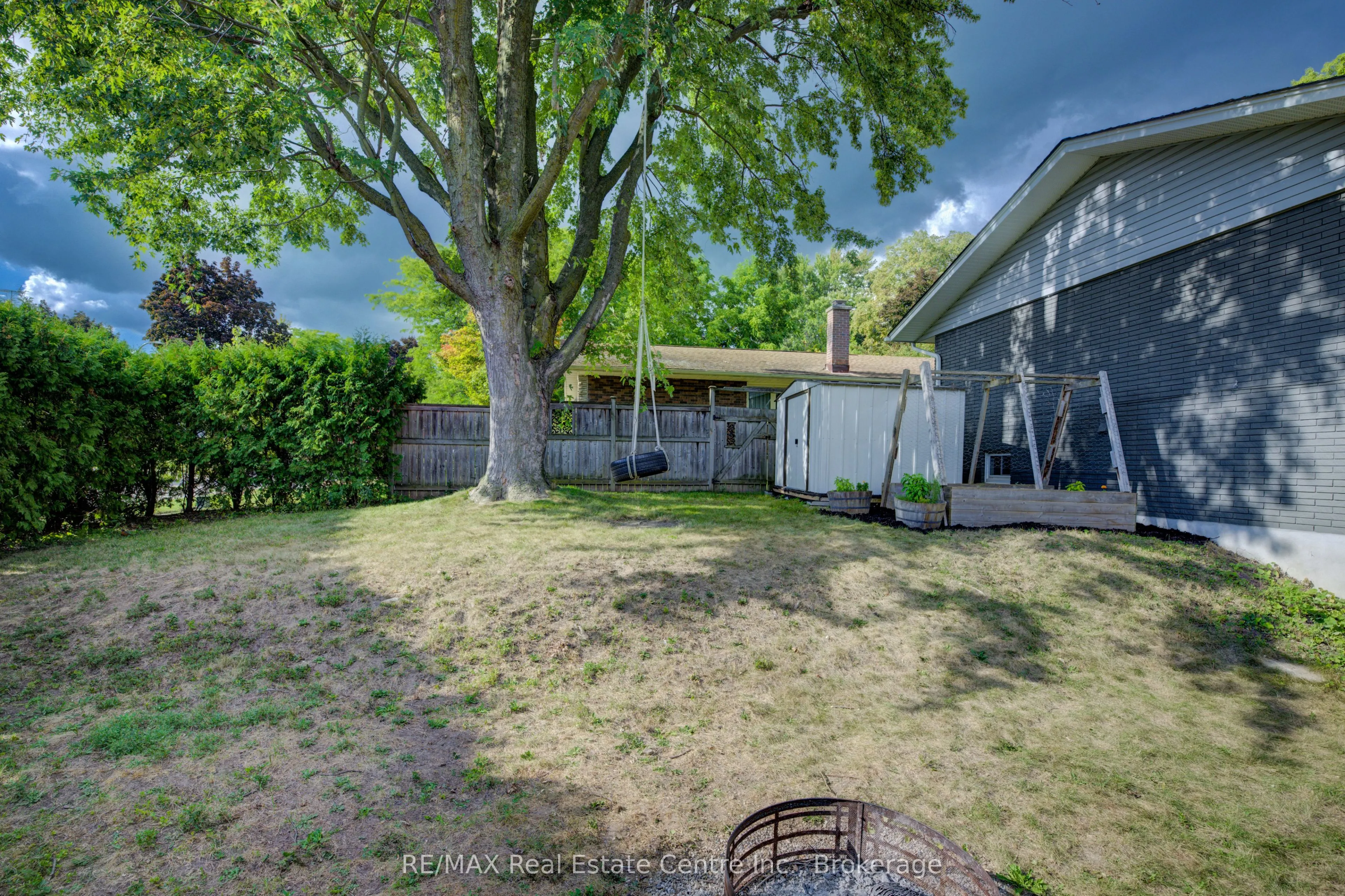 120 Rennie Drive