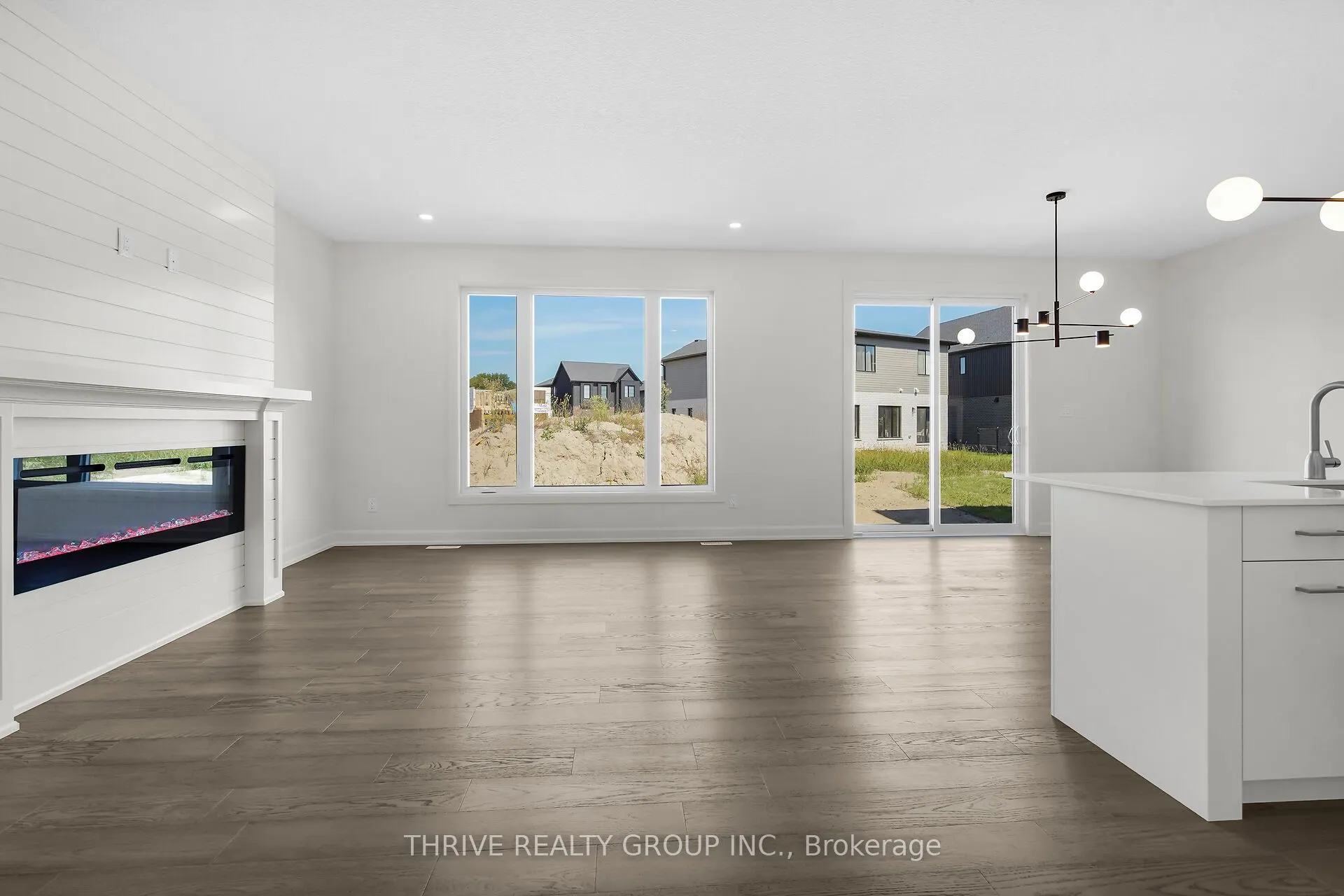 3843 Petalpath Way