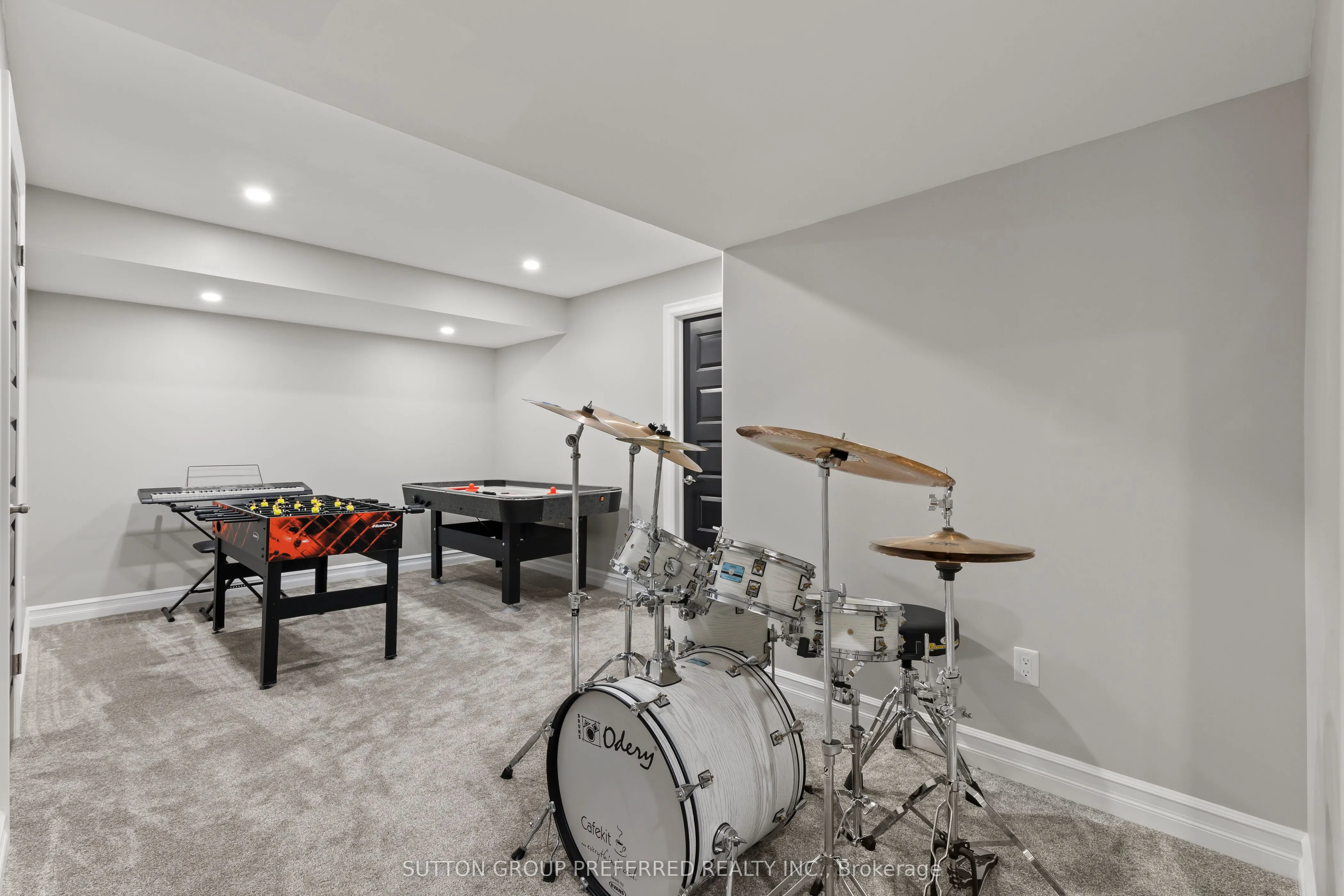 3373 Pioneer Parkway