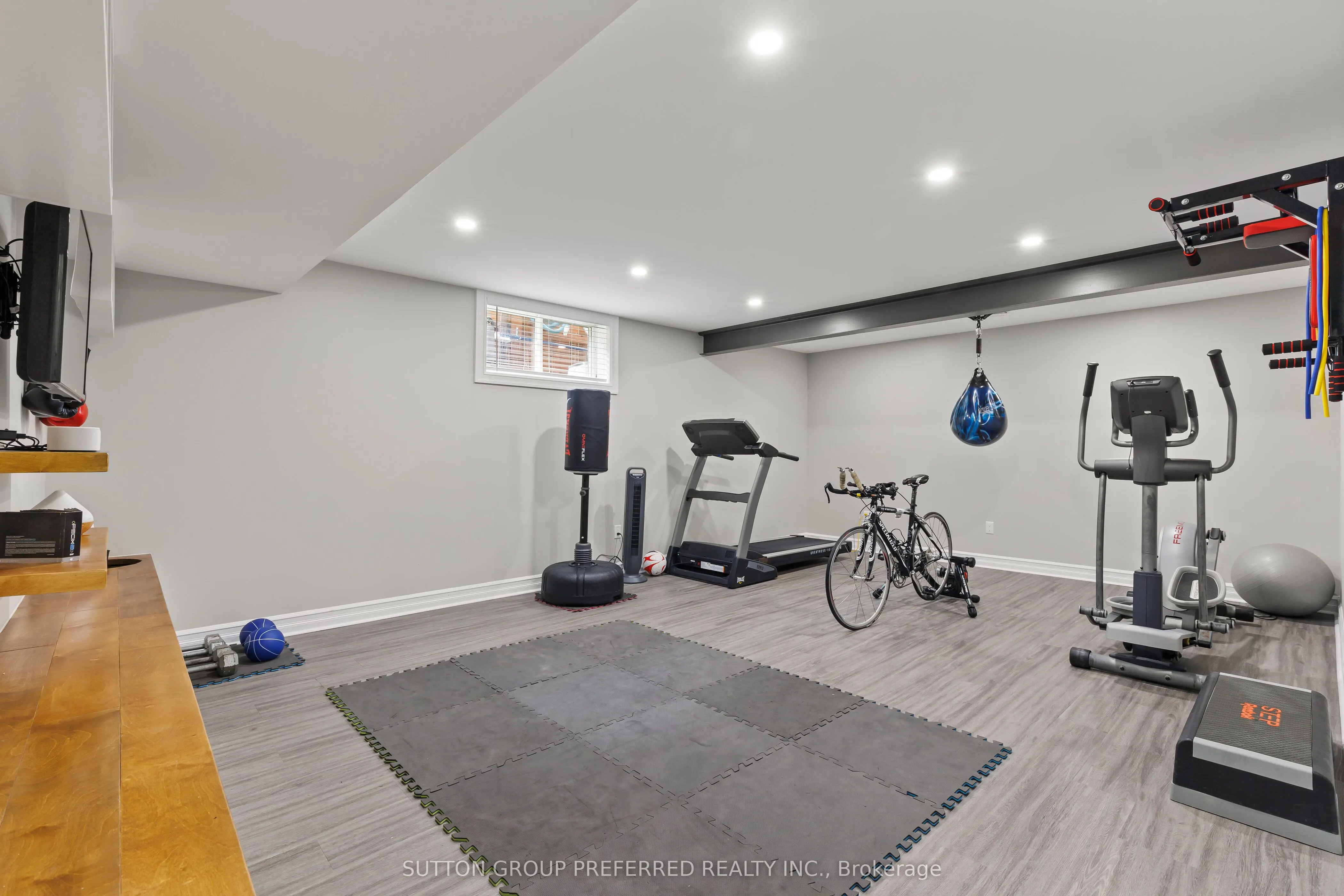 3373 Pioneer Parkway