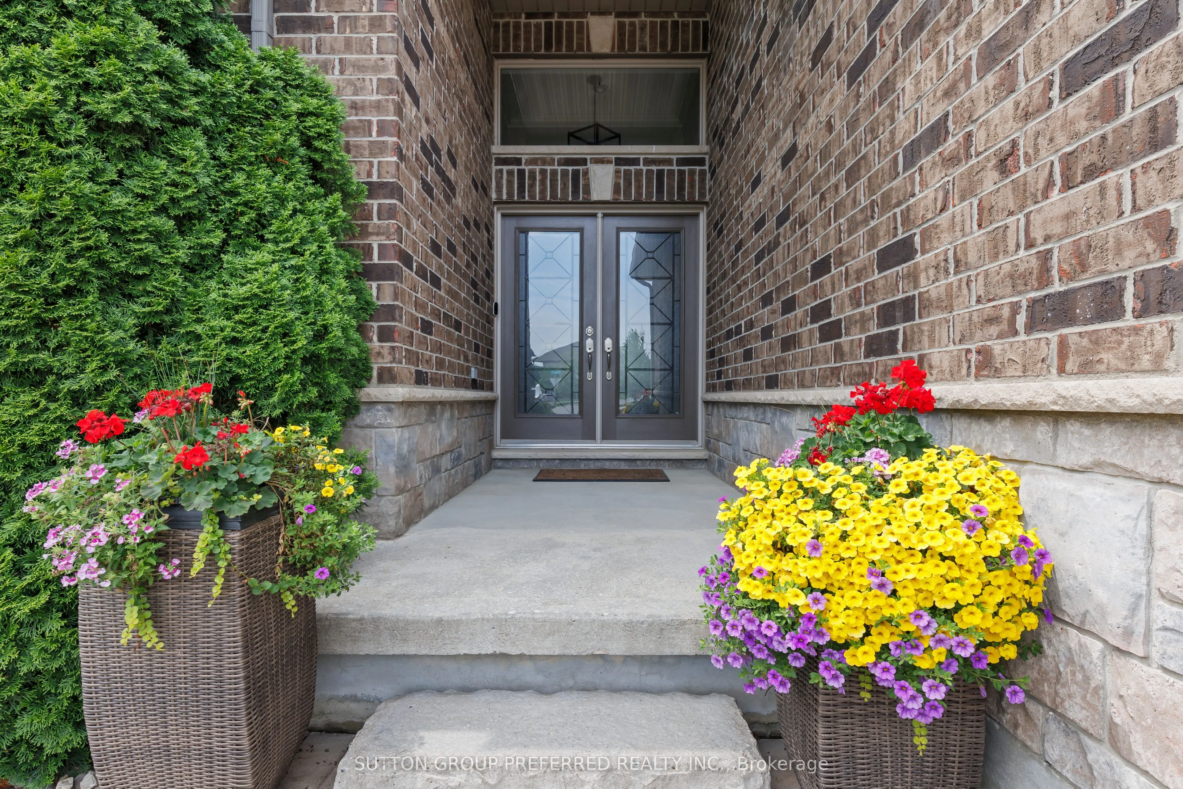 3373 Pioneer Parkway
