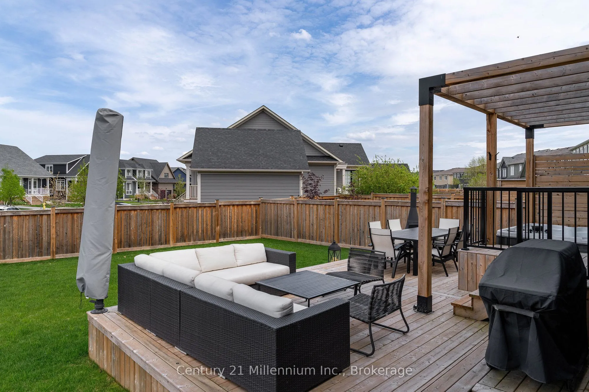 225 Yellow Birch Crescent