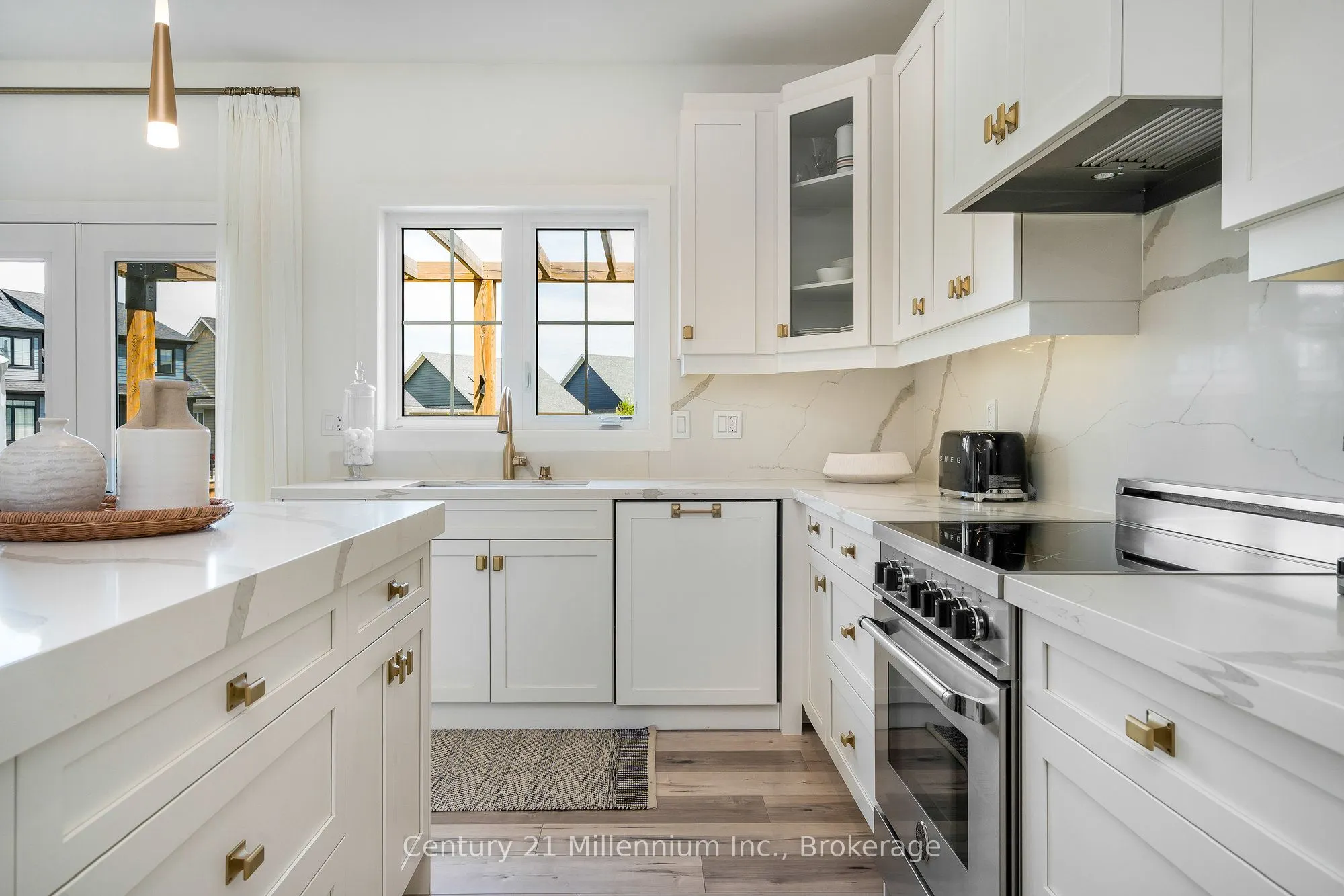 225 Yellow Birch Crescent