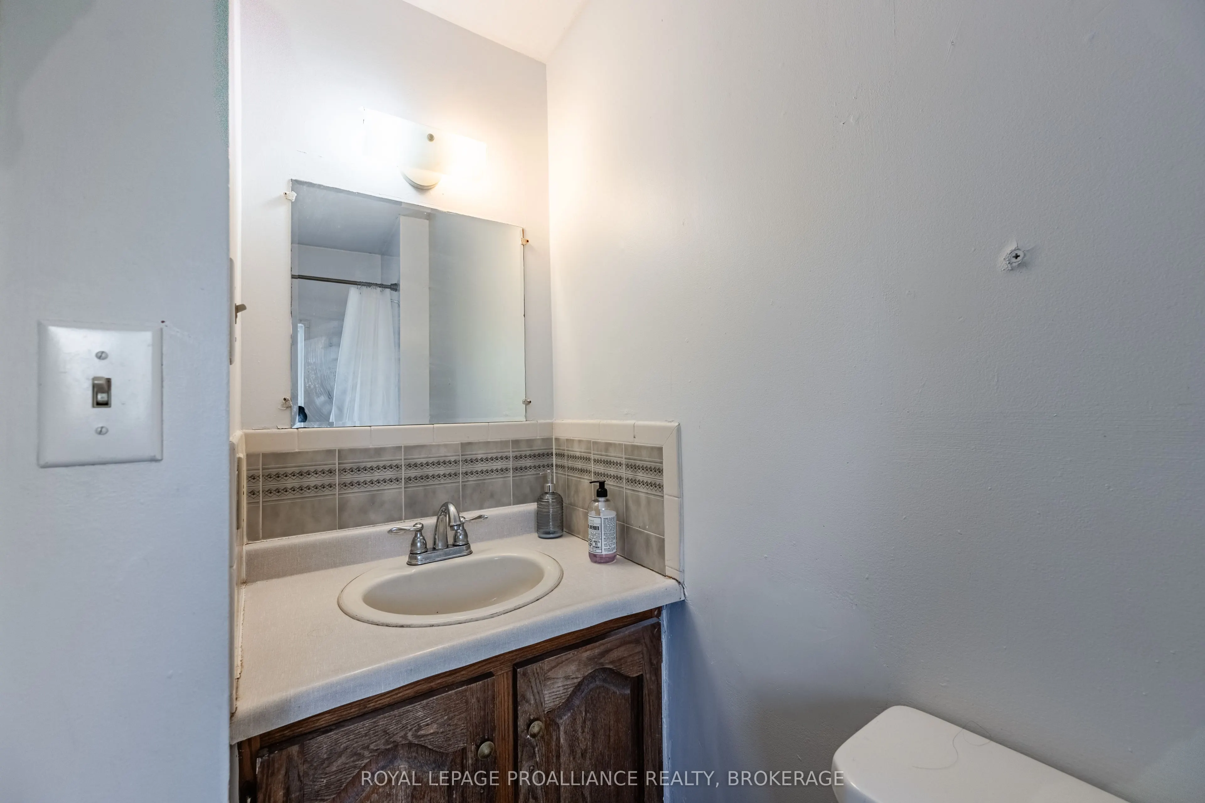 271-273 Rideau Street