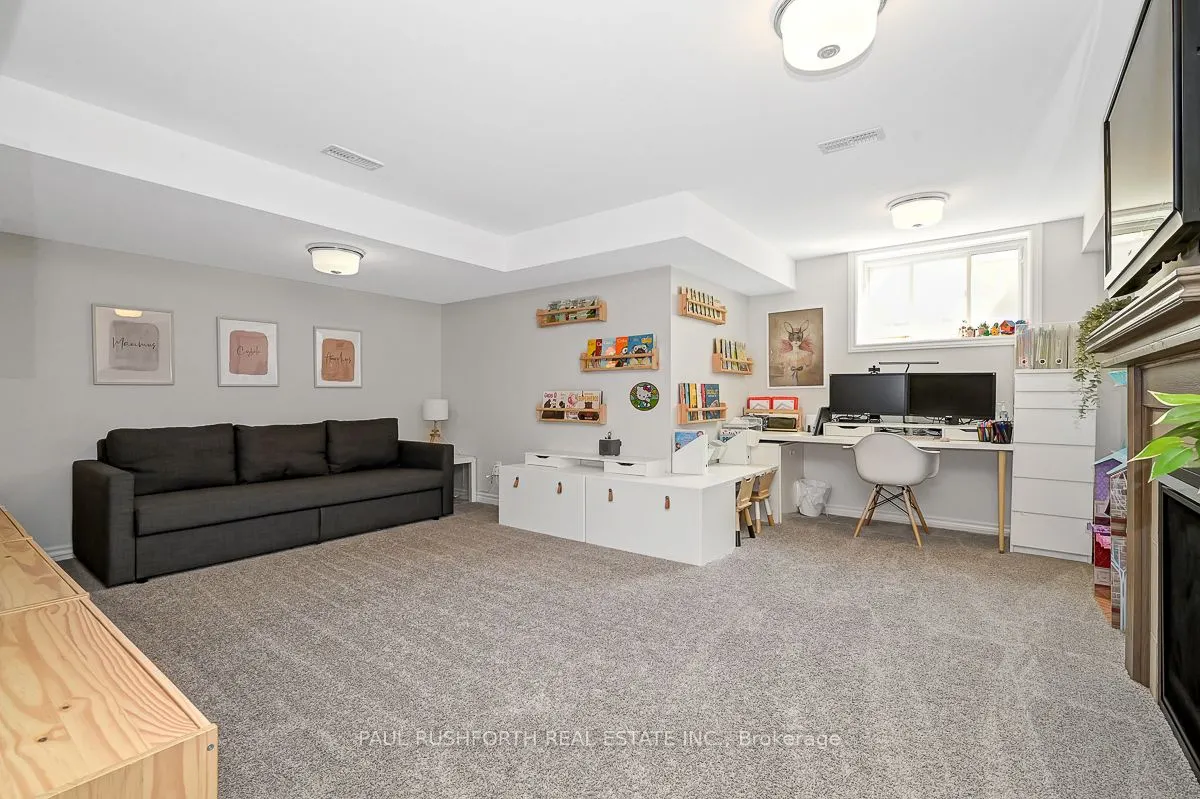 334 Wood Acres Grove
