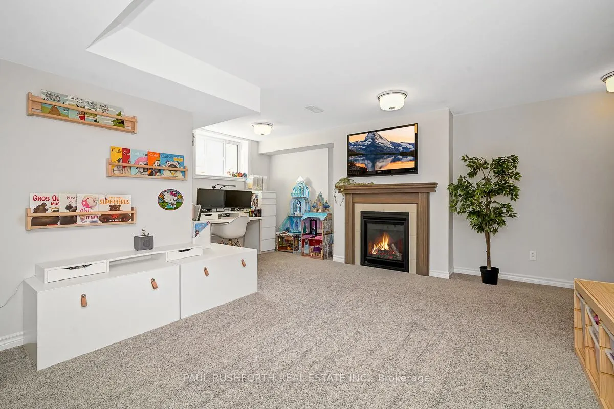 334 Wood Acres Grove