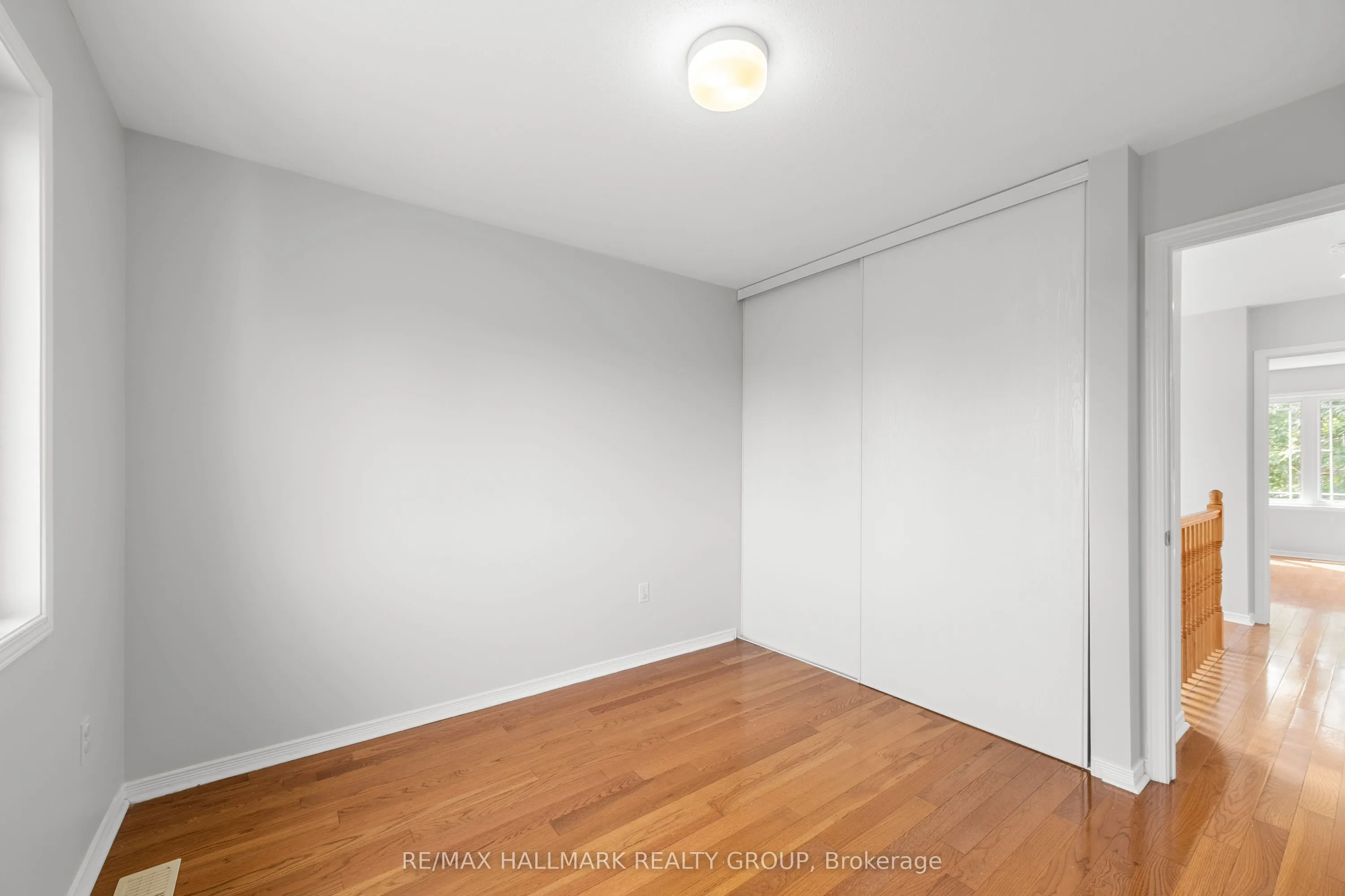 1146 Halton Terrace