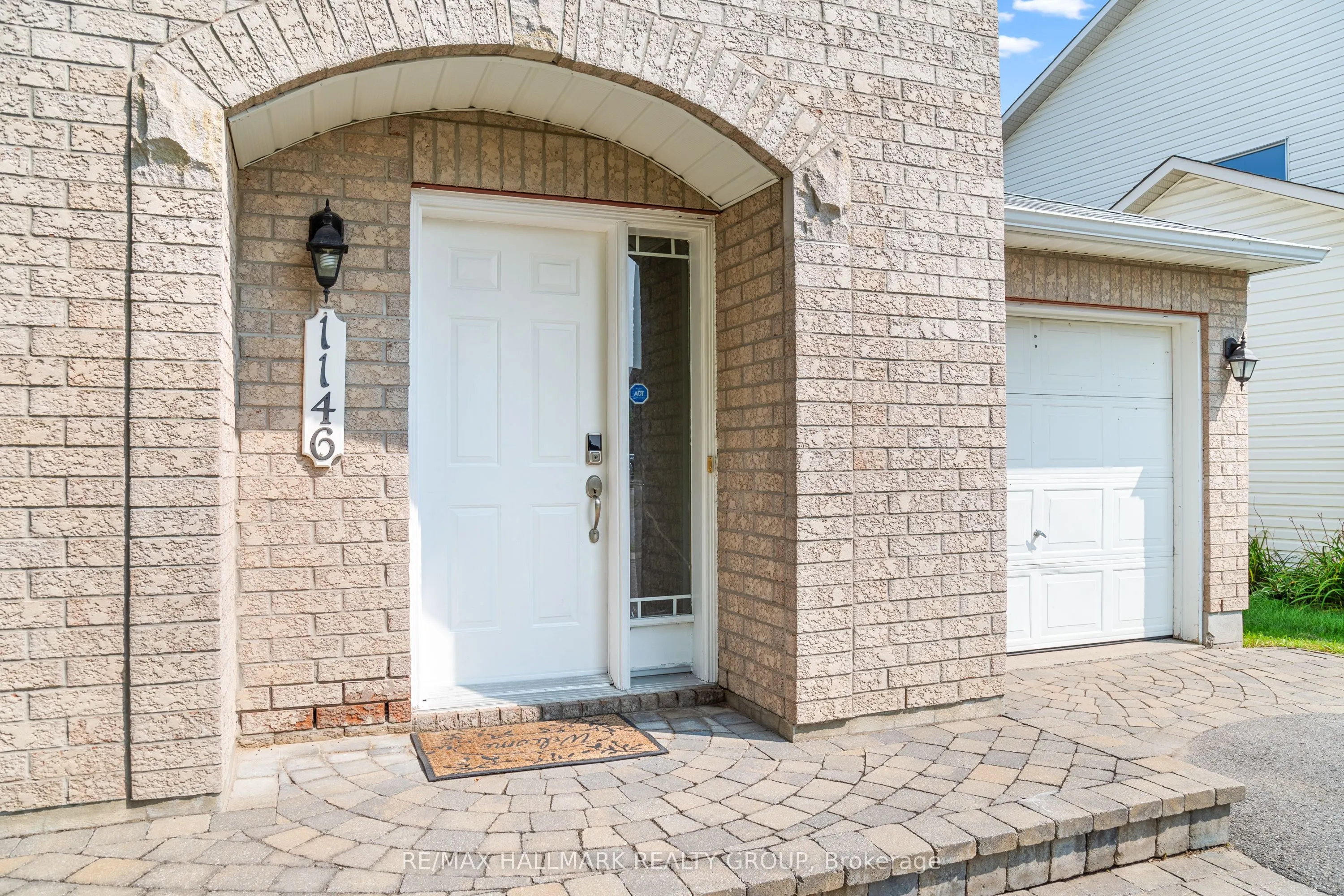 1146 Halton Terrace