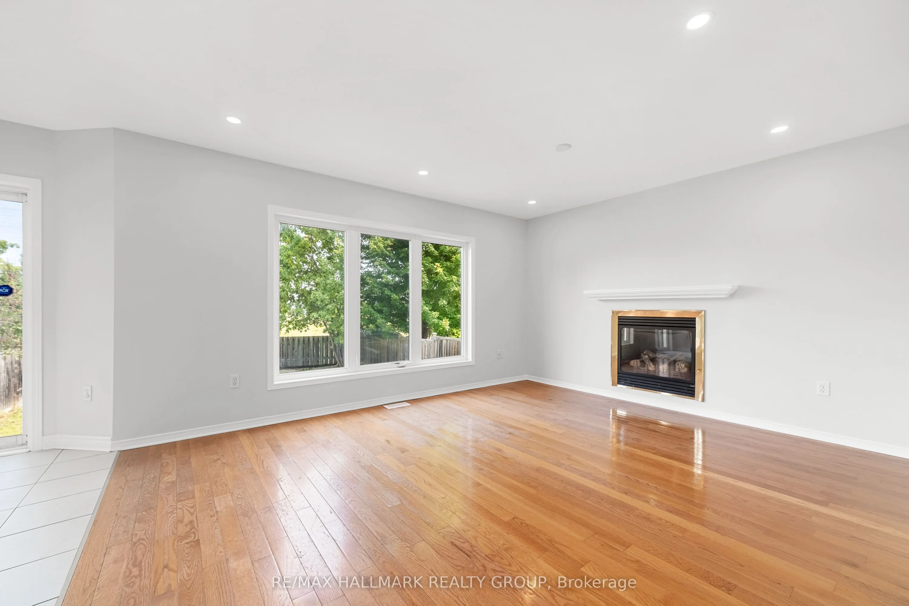 1146 Halton Terrace