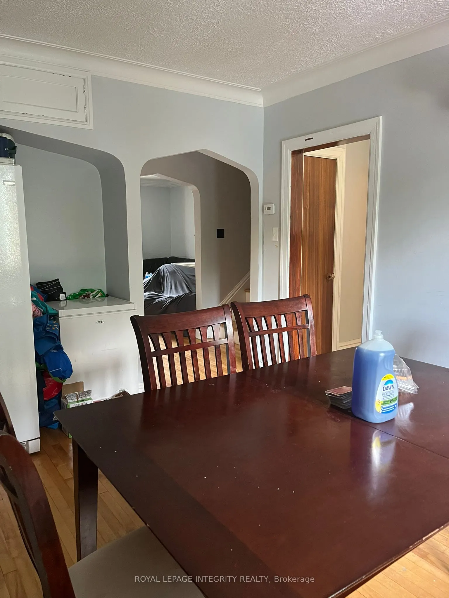 452-454 Sunnyside Avenue