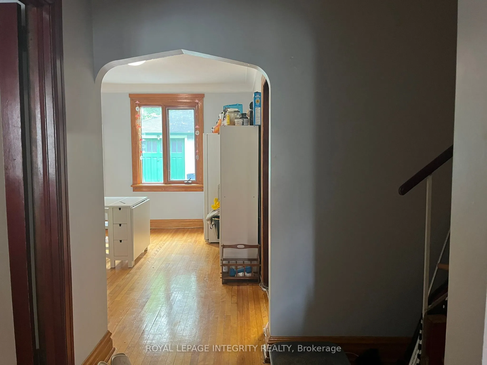 452-454 Sunnyside Avenue