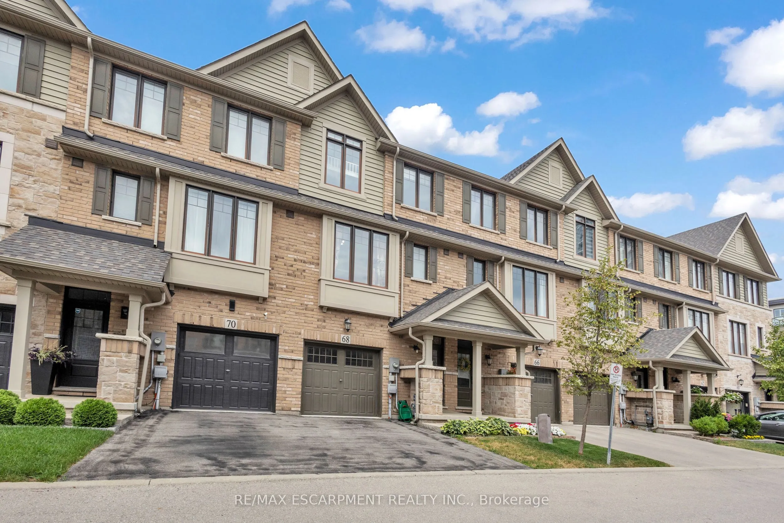 68 Esplanade Lane