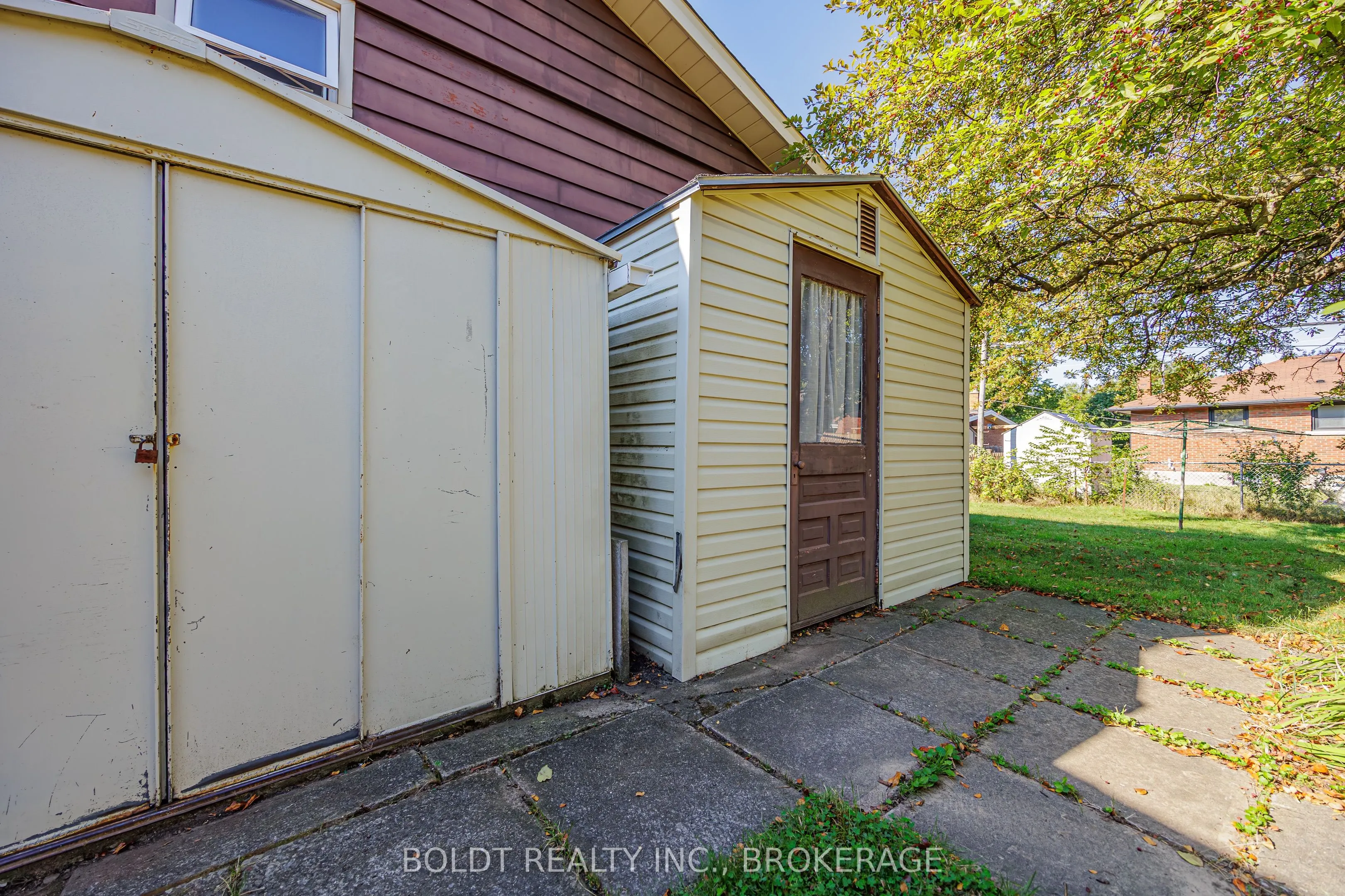 71 Windward Street