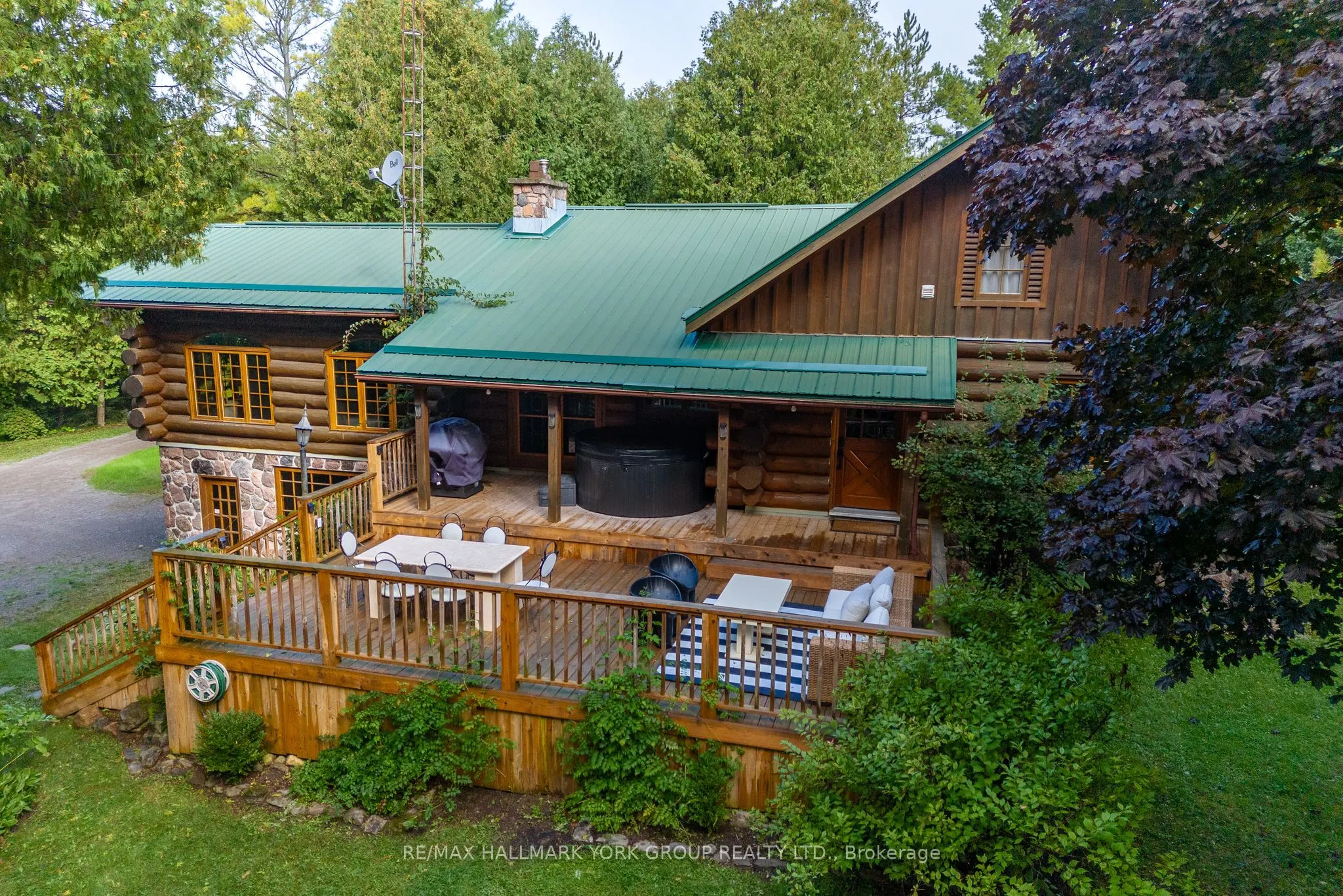 768 Traceys Hill Road