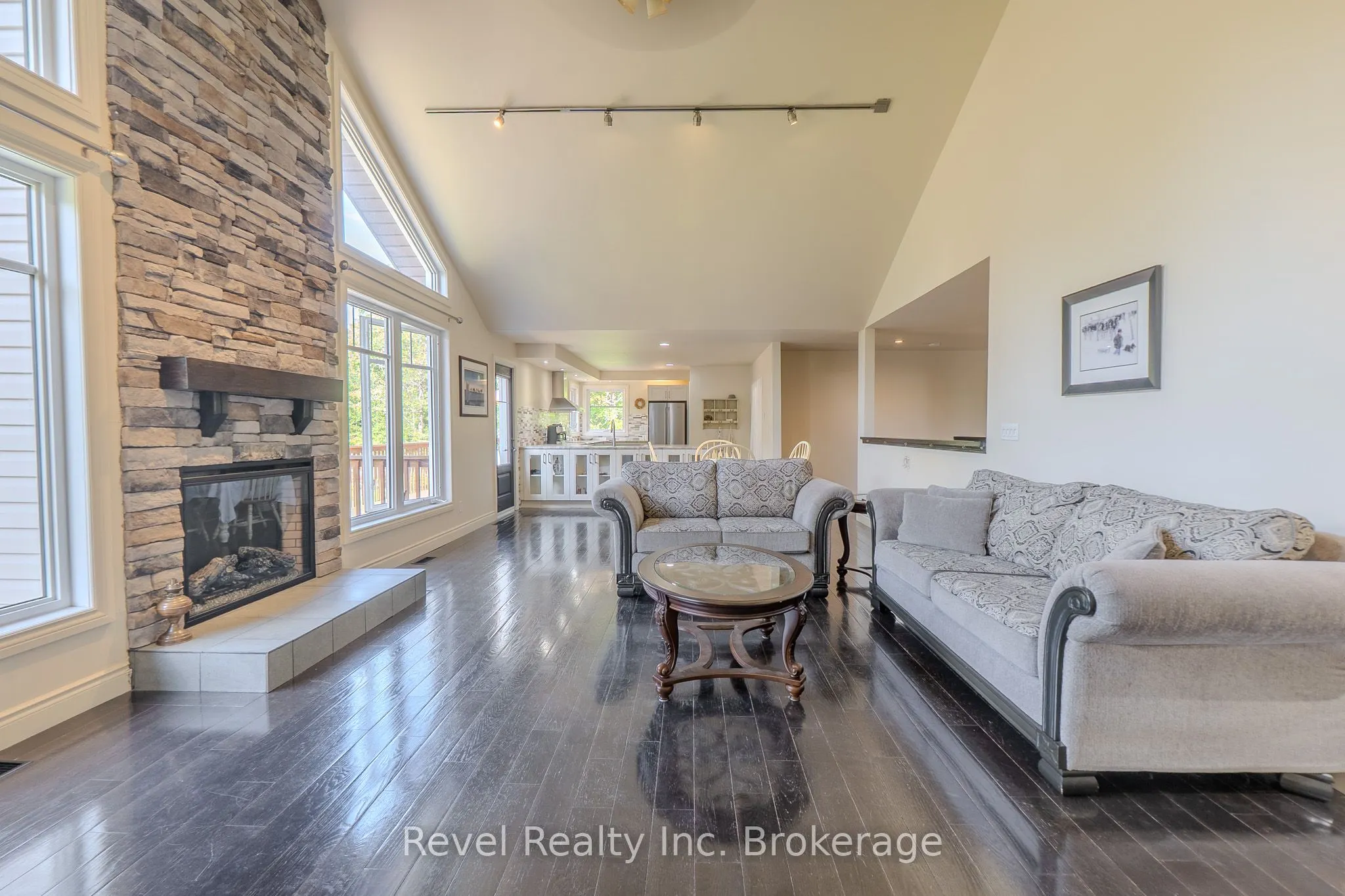 362 Chadbourne Drive