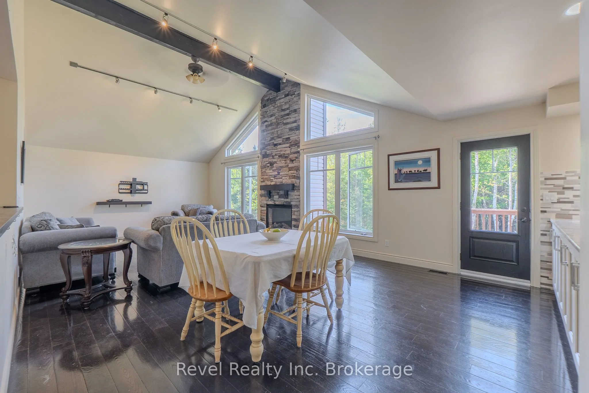 362 Chadbourne Drive