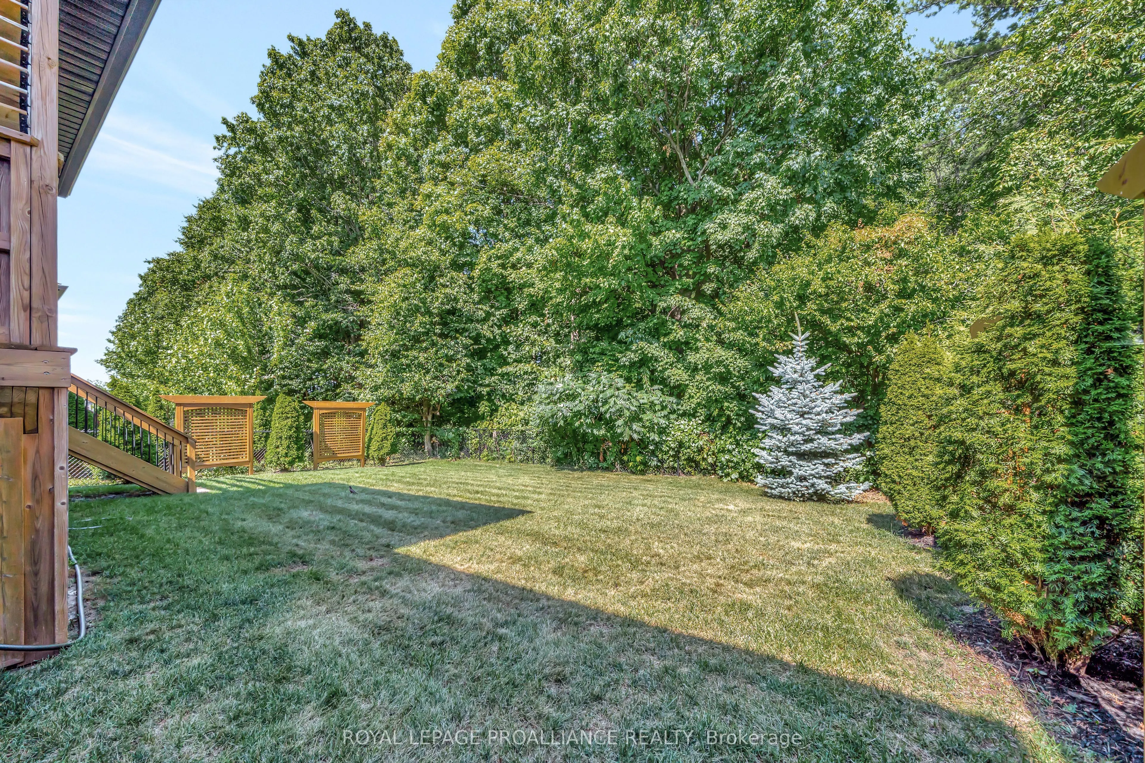 27 Autumn Grove