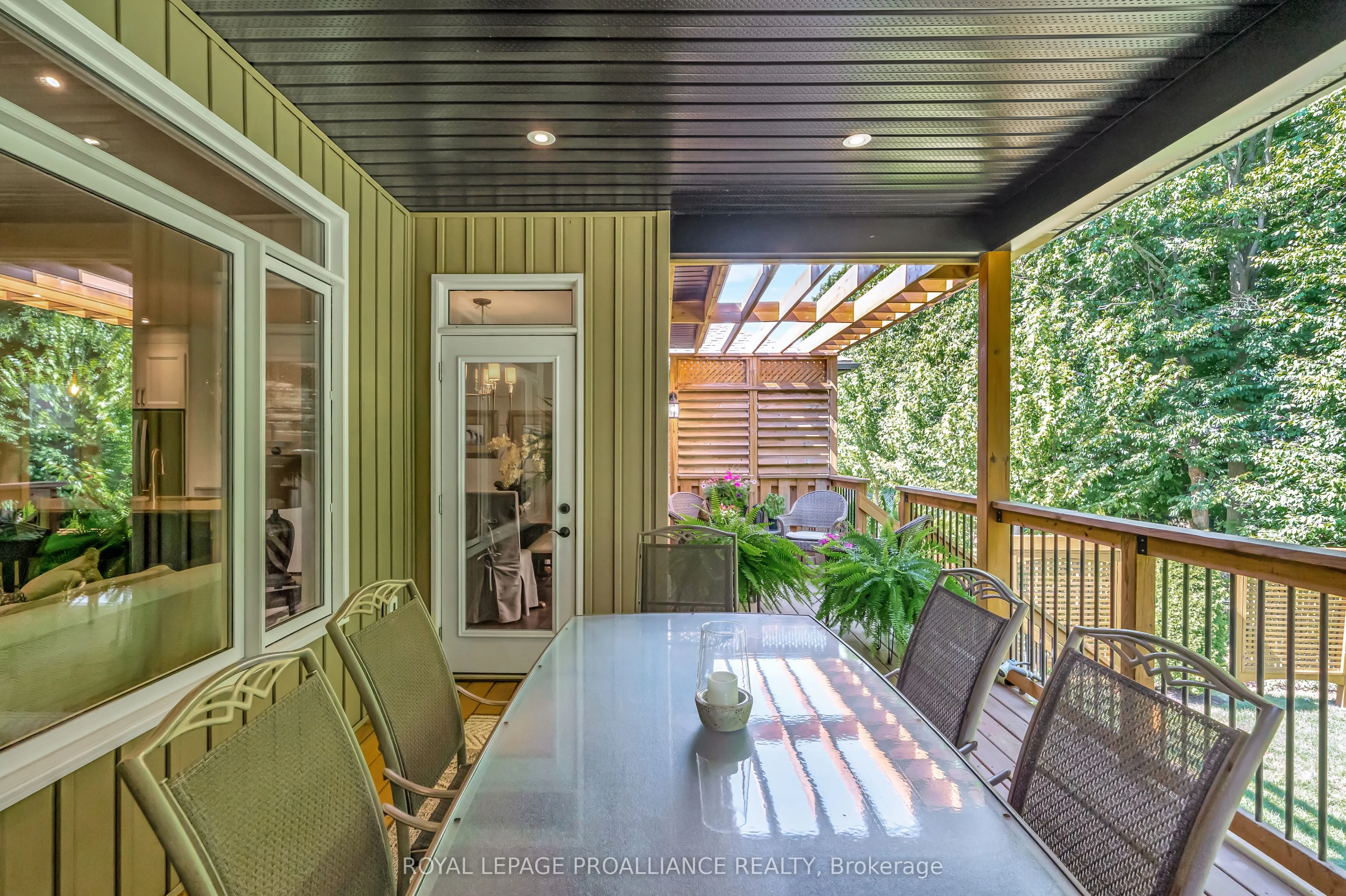 27 Autumn Grove