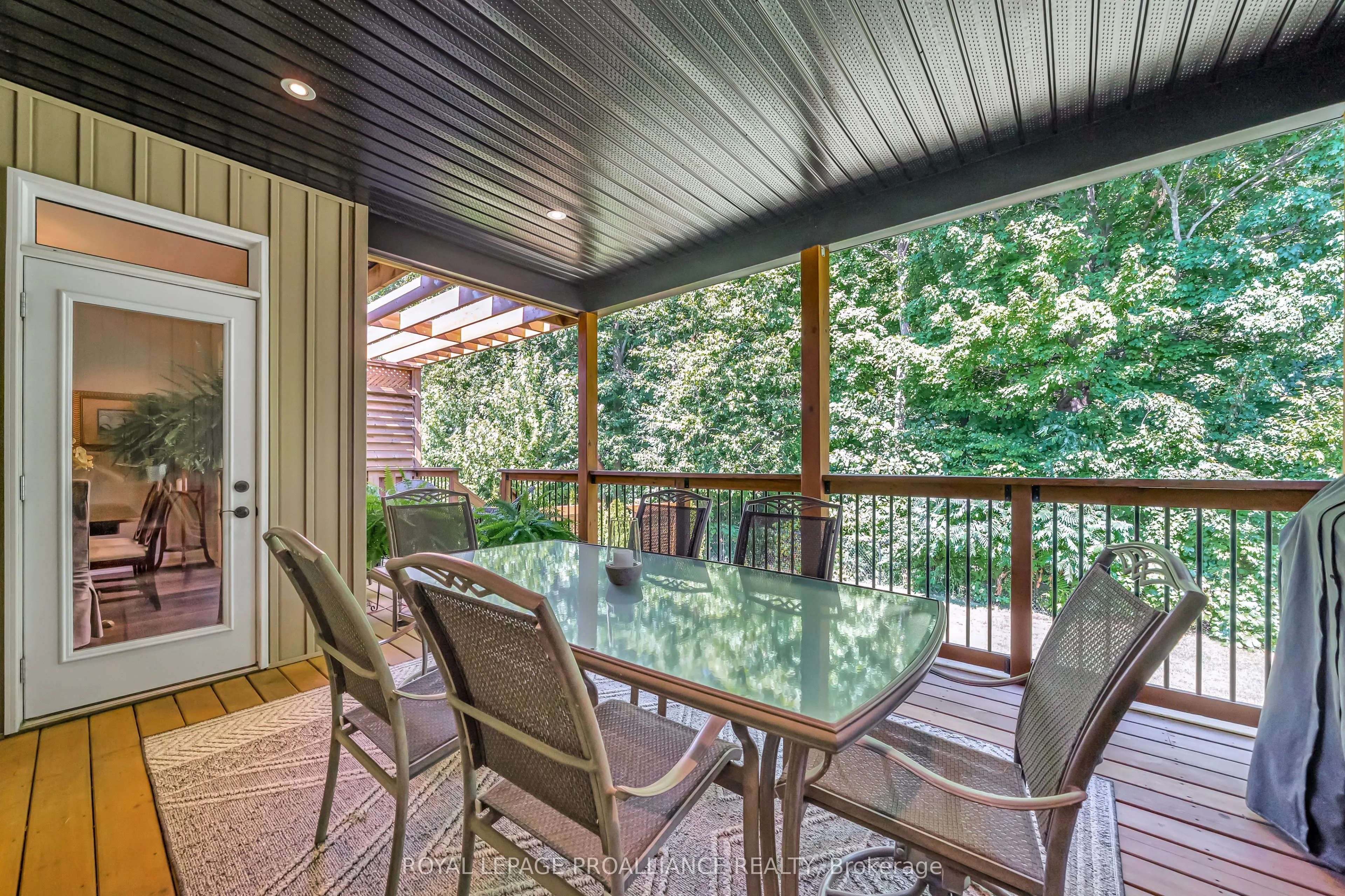 27 Autumn Grove