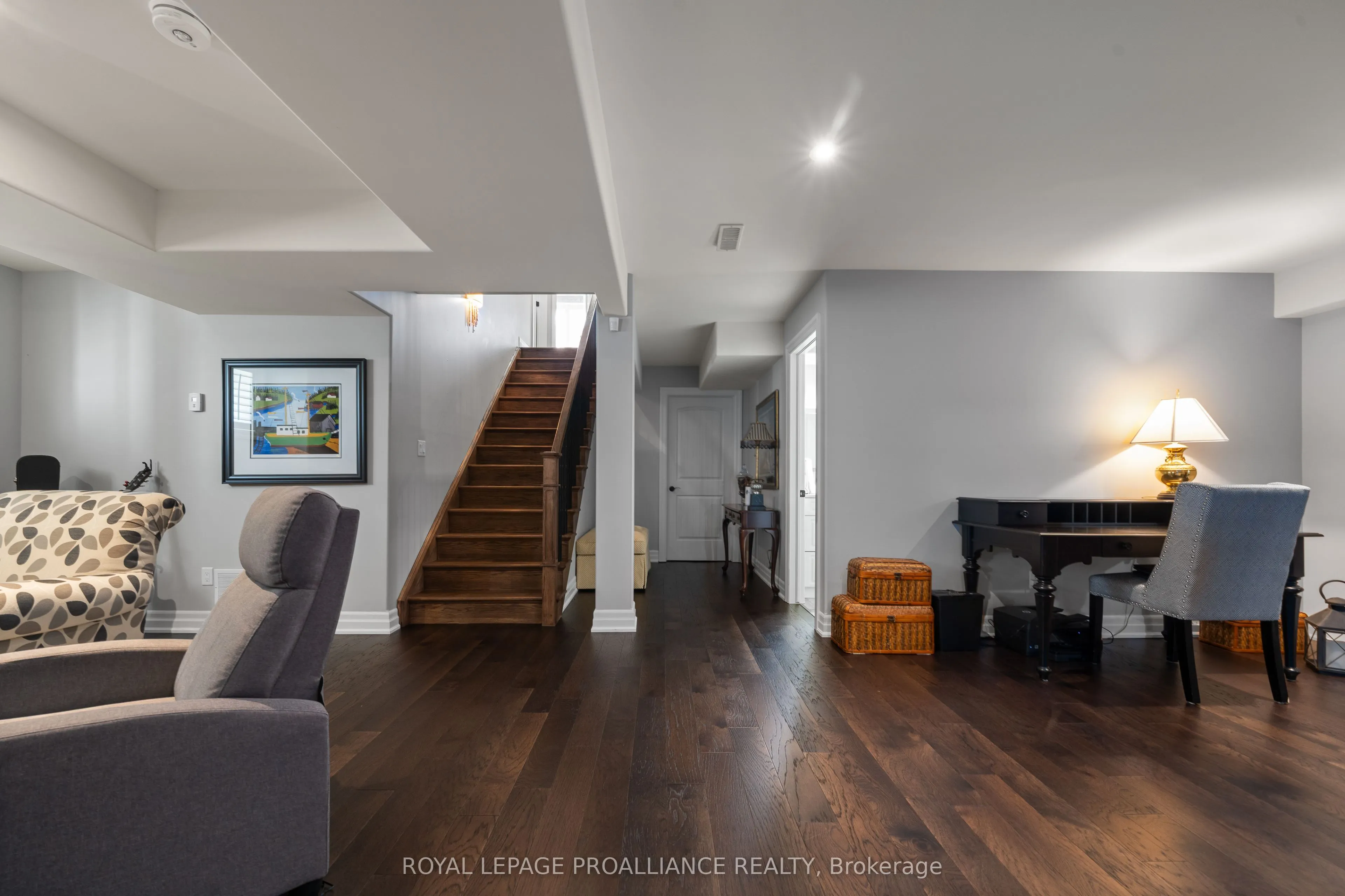 27 Autumn Grove
