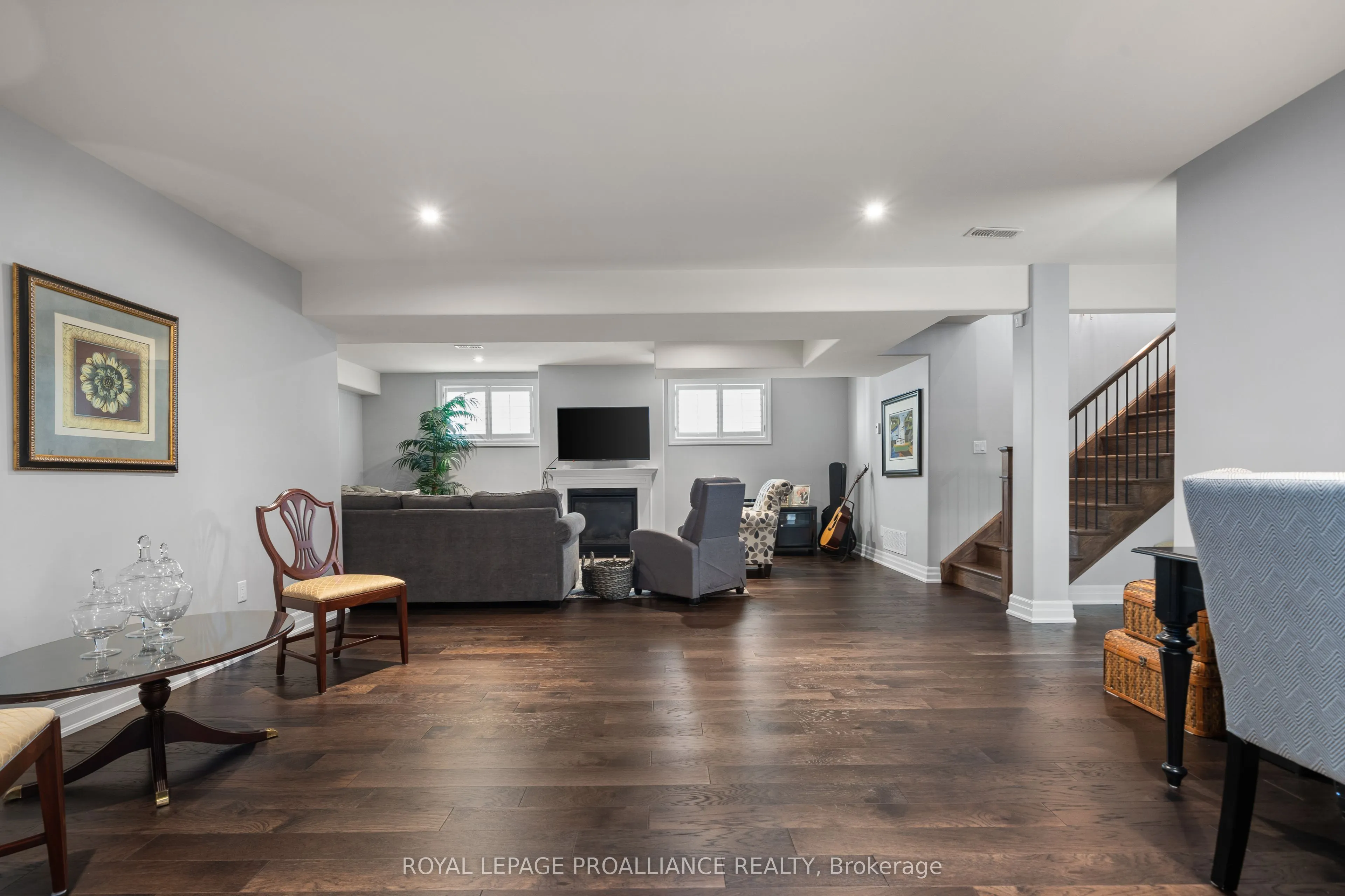 27 Autumn Grove
