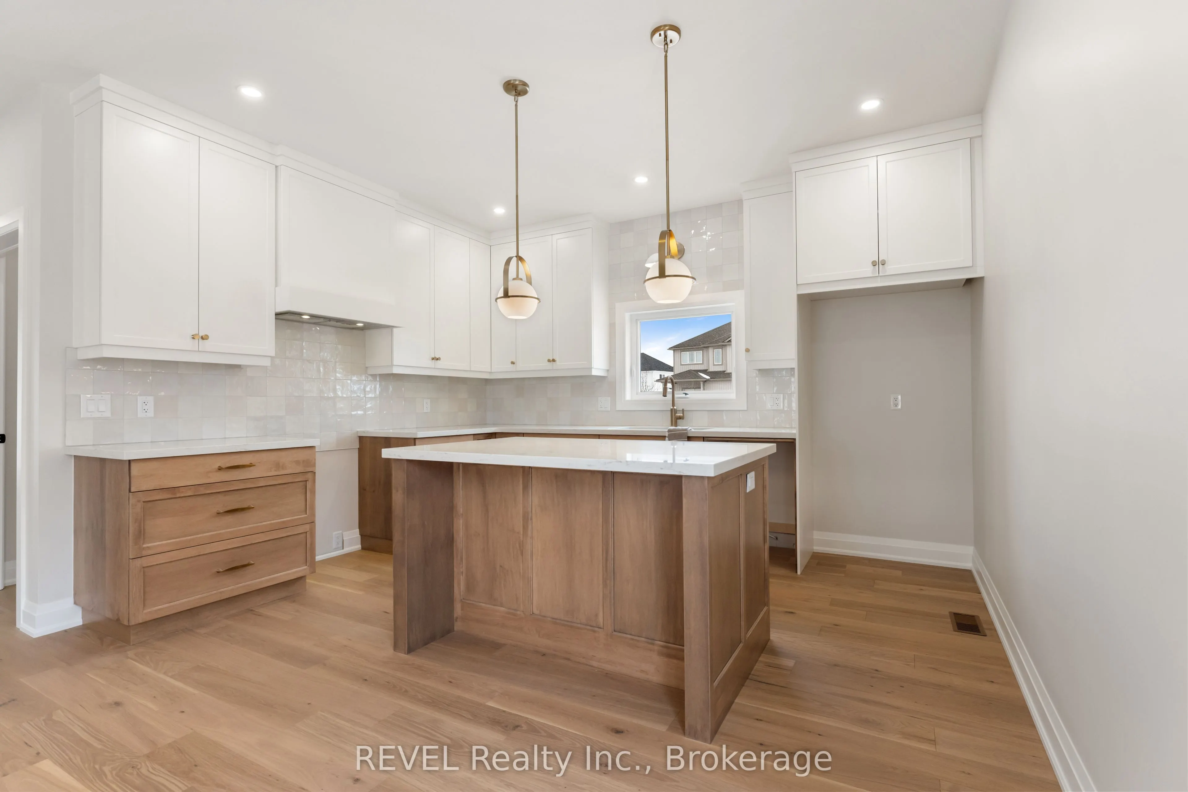 1 Elvira Way