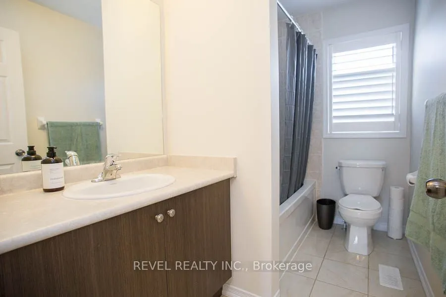 15 Wilmot Road