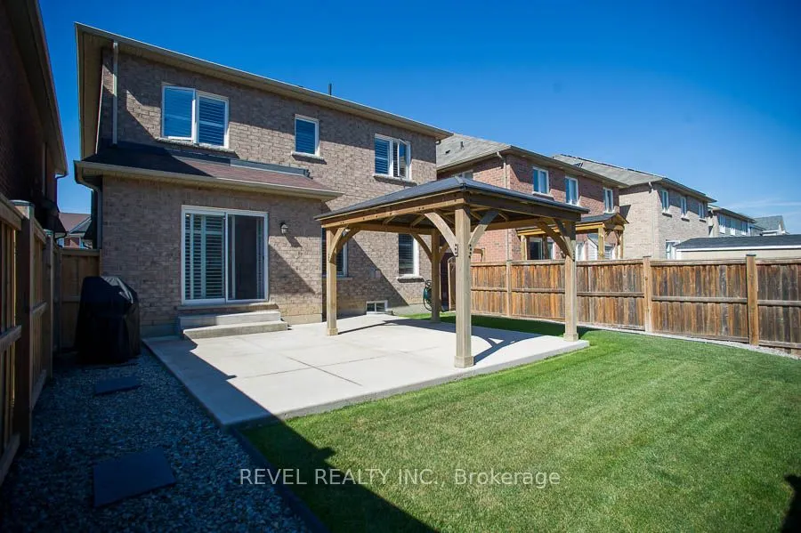 15 Wilmot Road