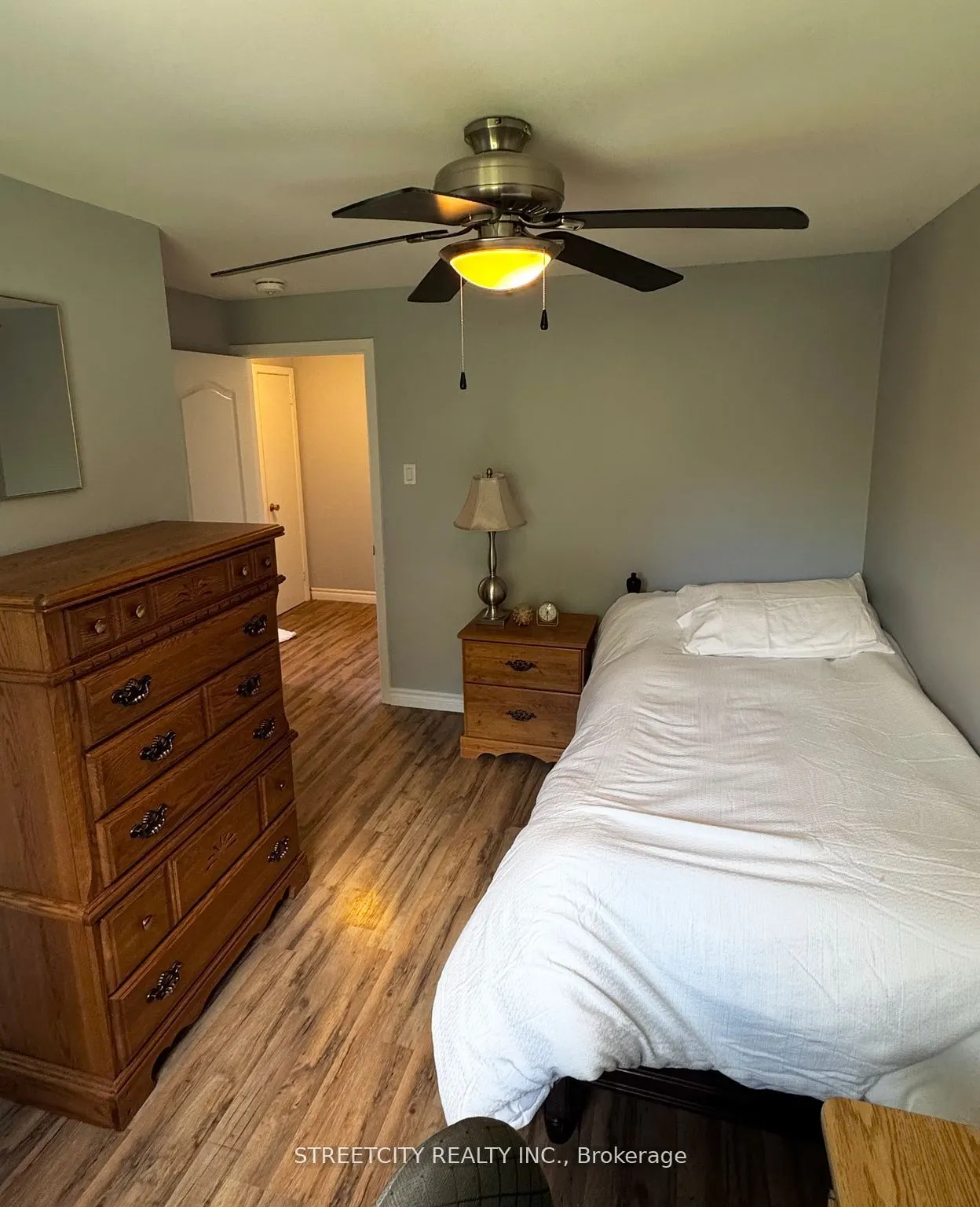 237 Homestead(Room) Crescent