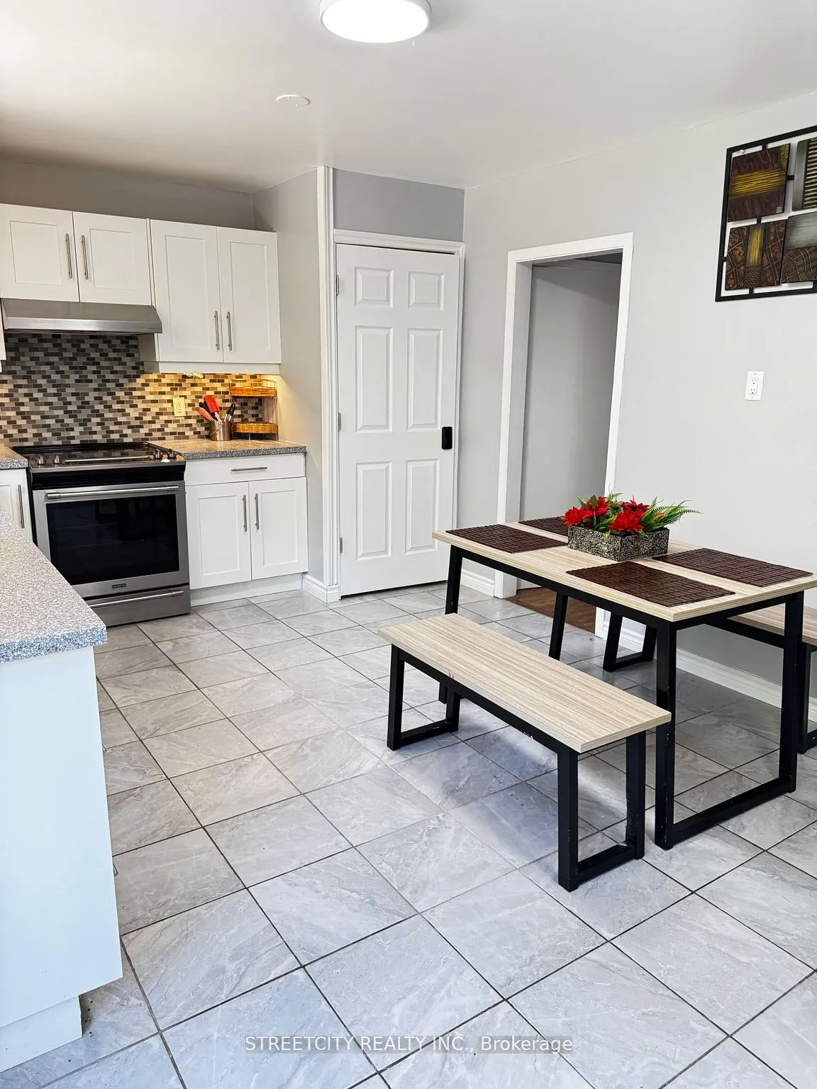 237 Homestead(Room) Crescent