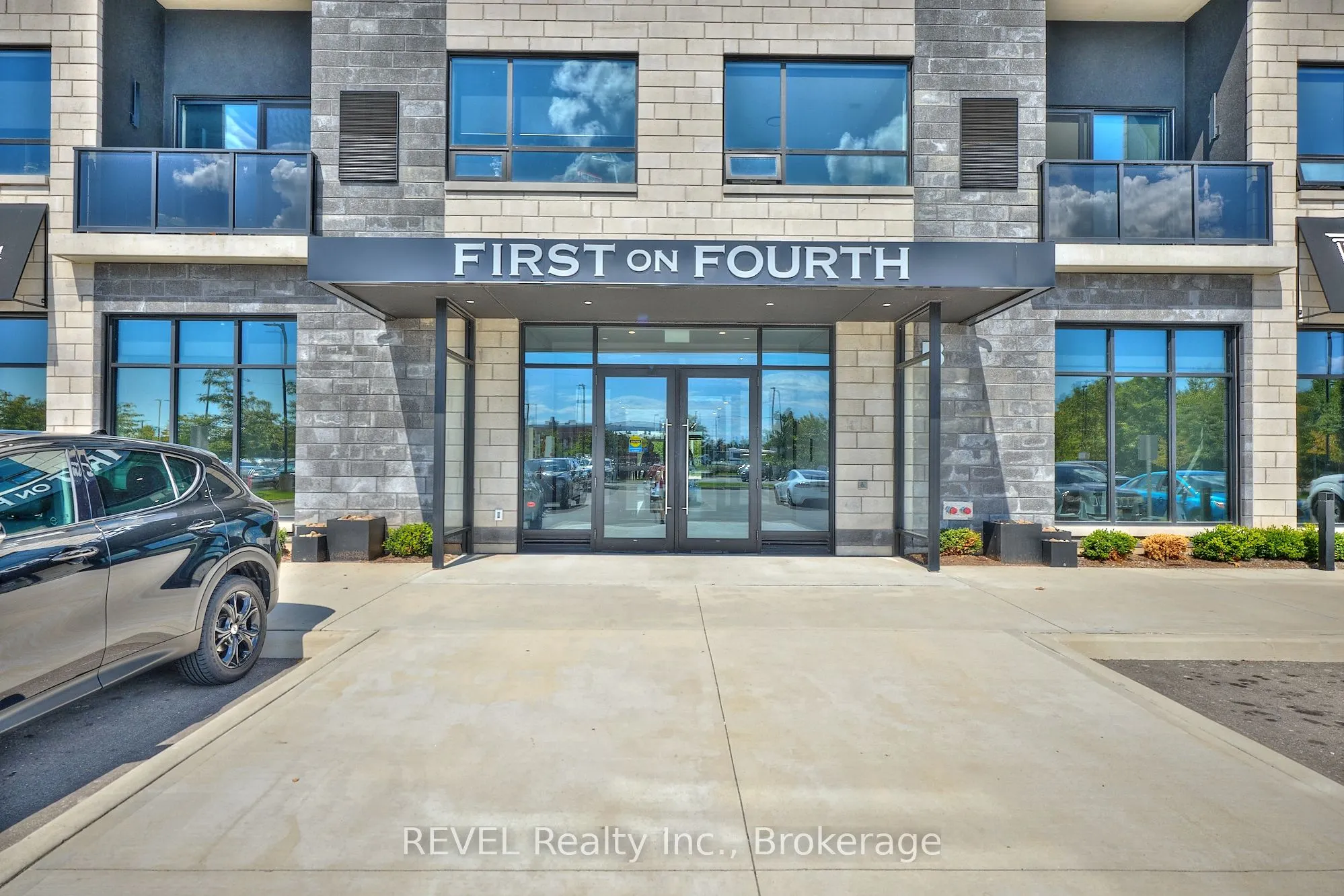 300B Fourth Avenue, #504