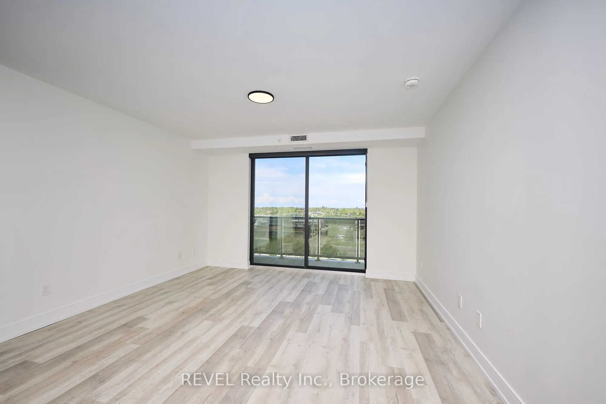 300B Fourth Avenue, #504