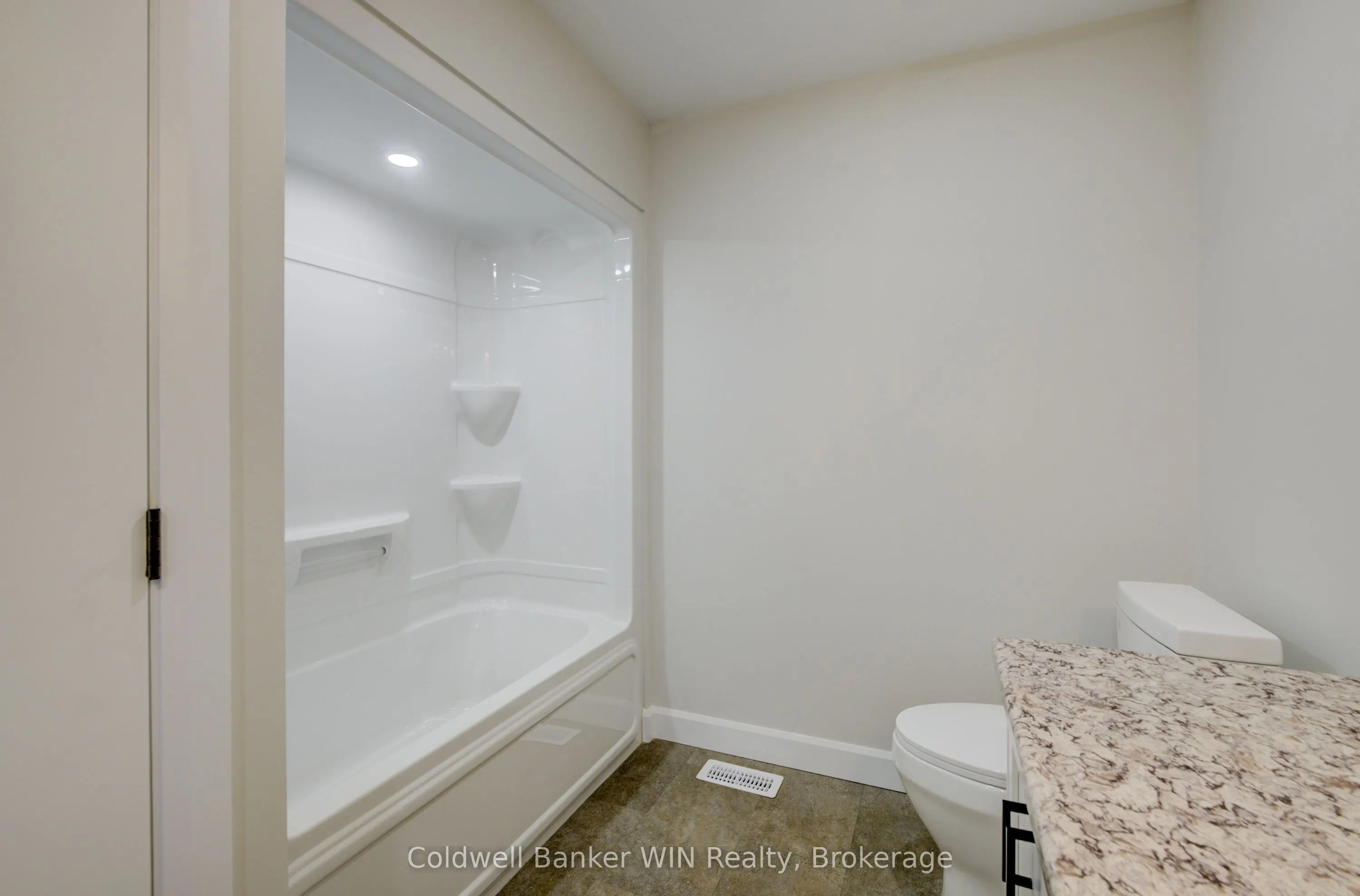 217 ELGIN Street