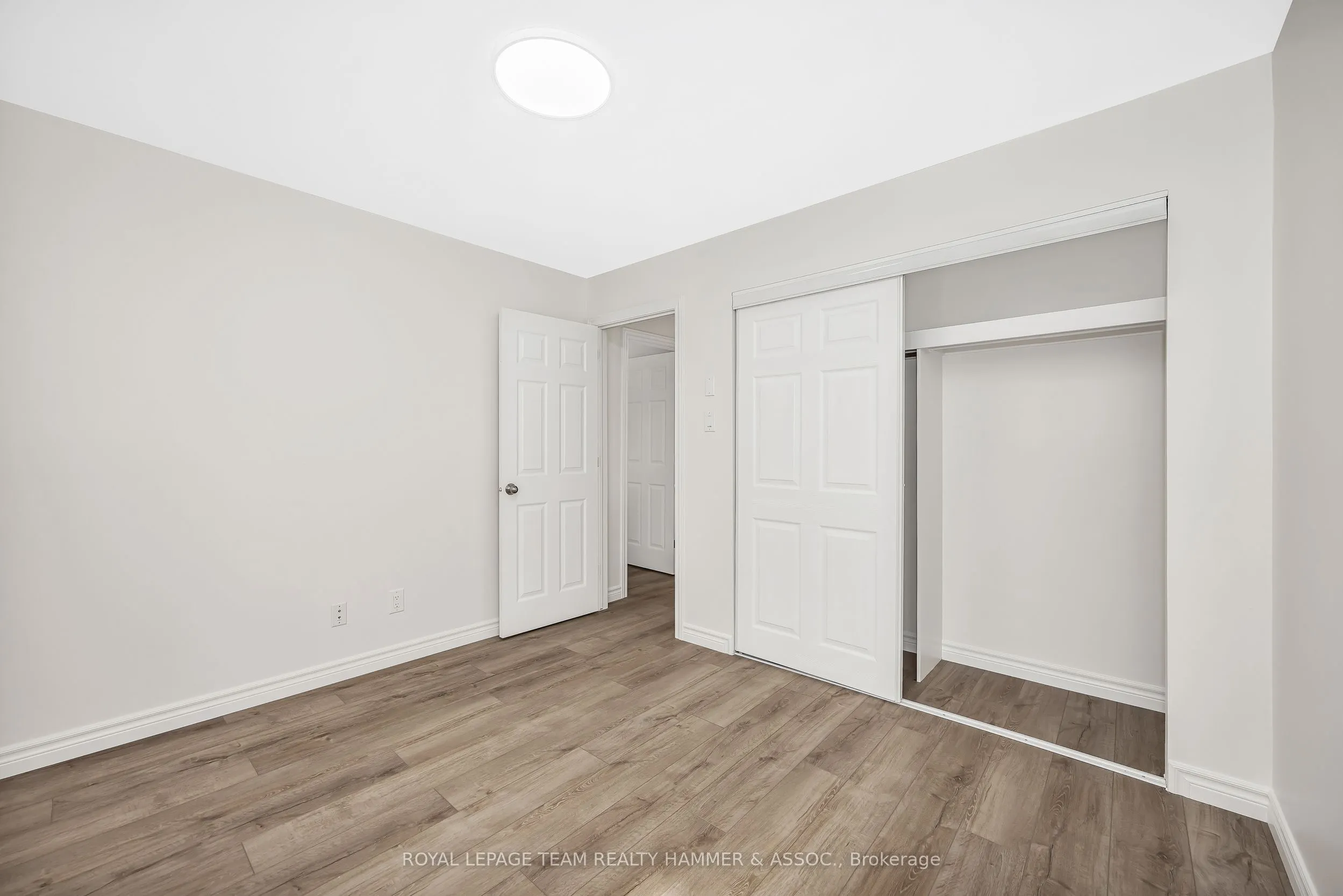 8 Chisholm Court