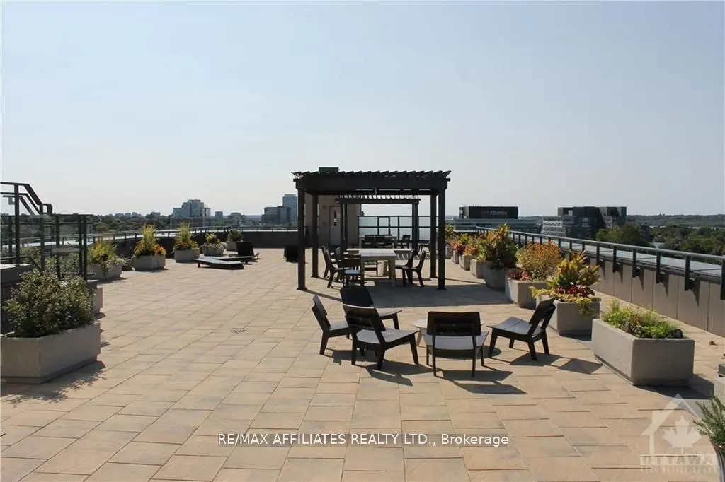 360 Patricia Avenue, #515