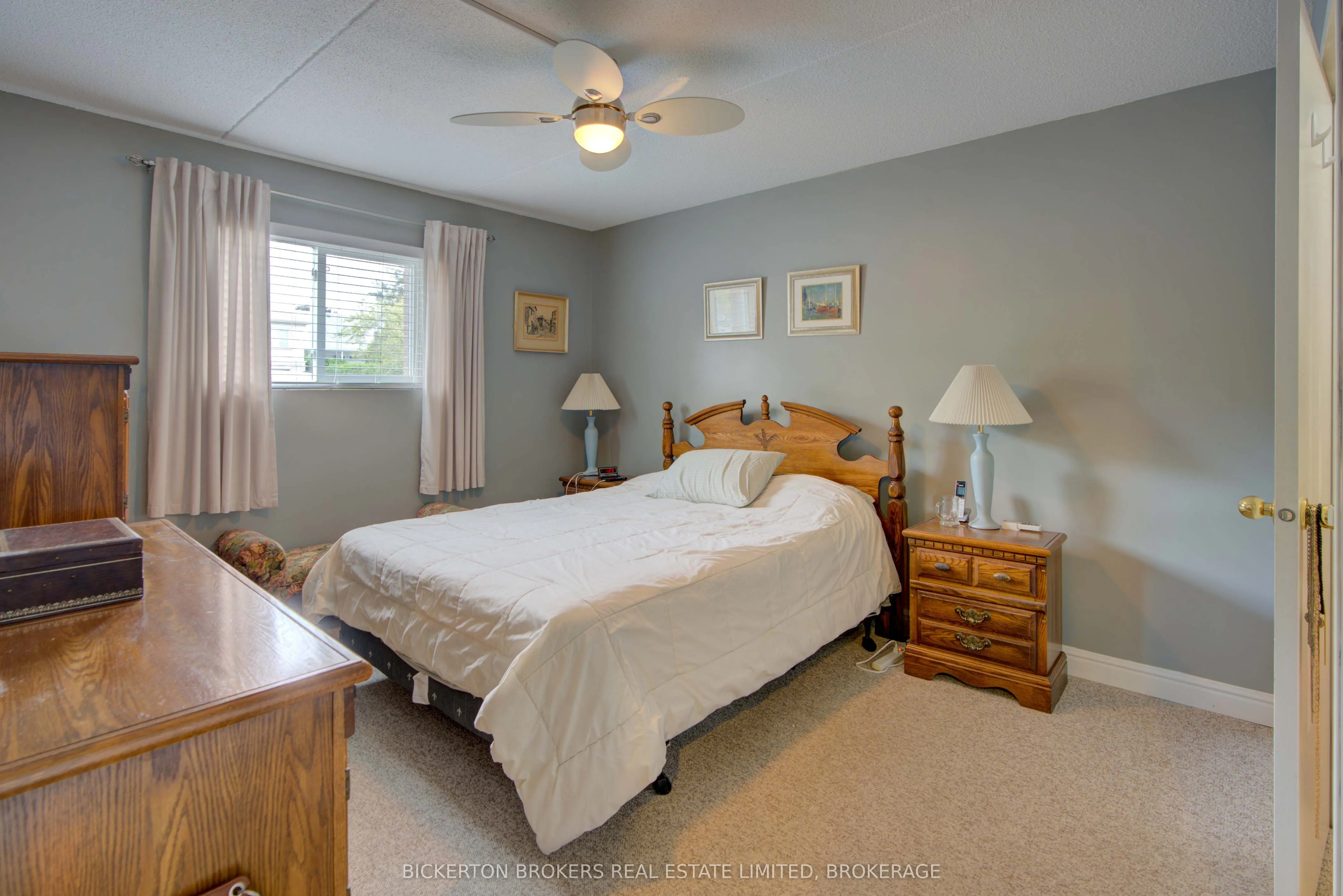 610 William Street S, #301