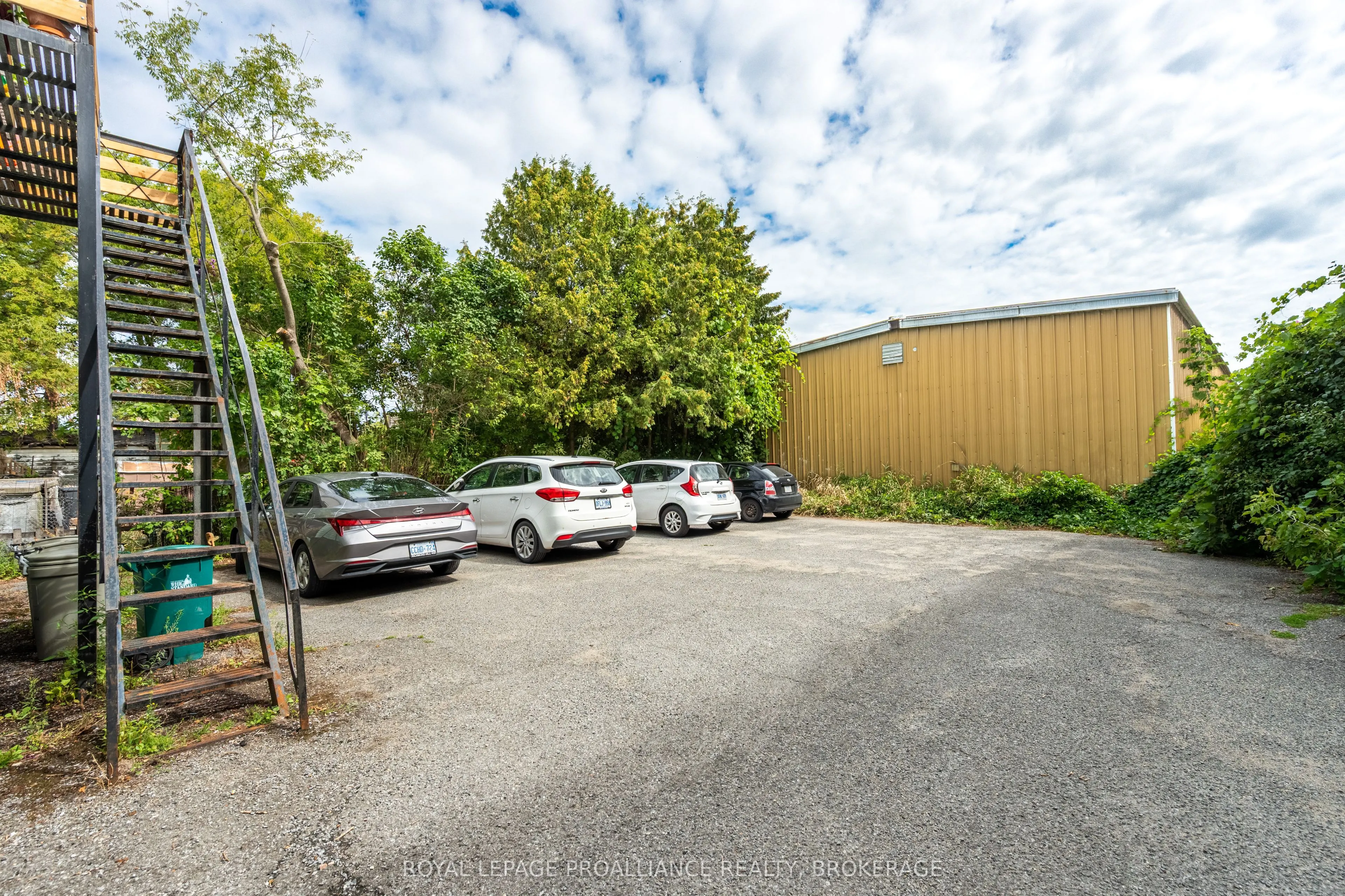 271-273 Rideau Street