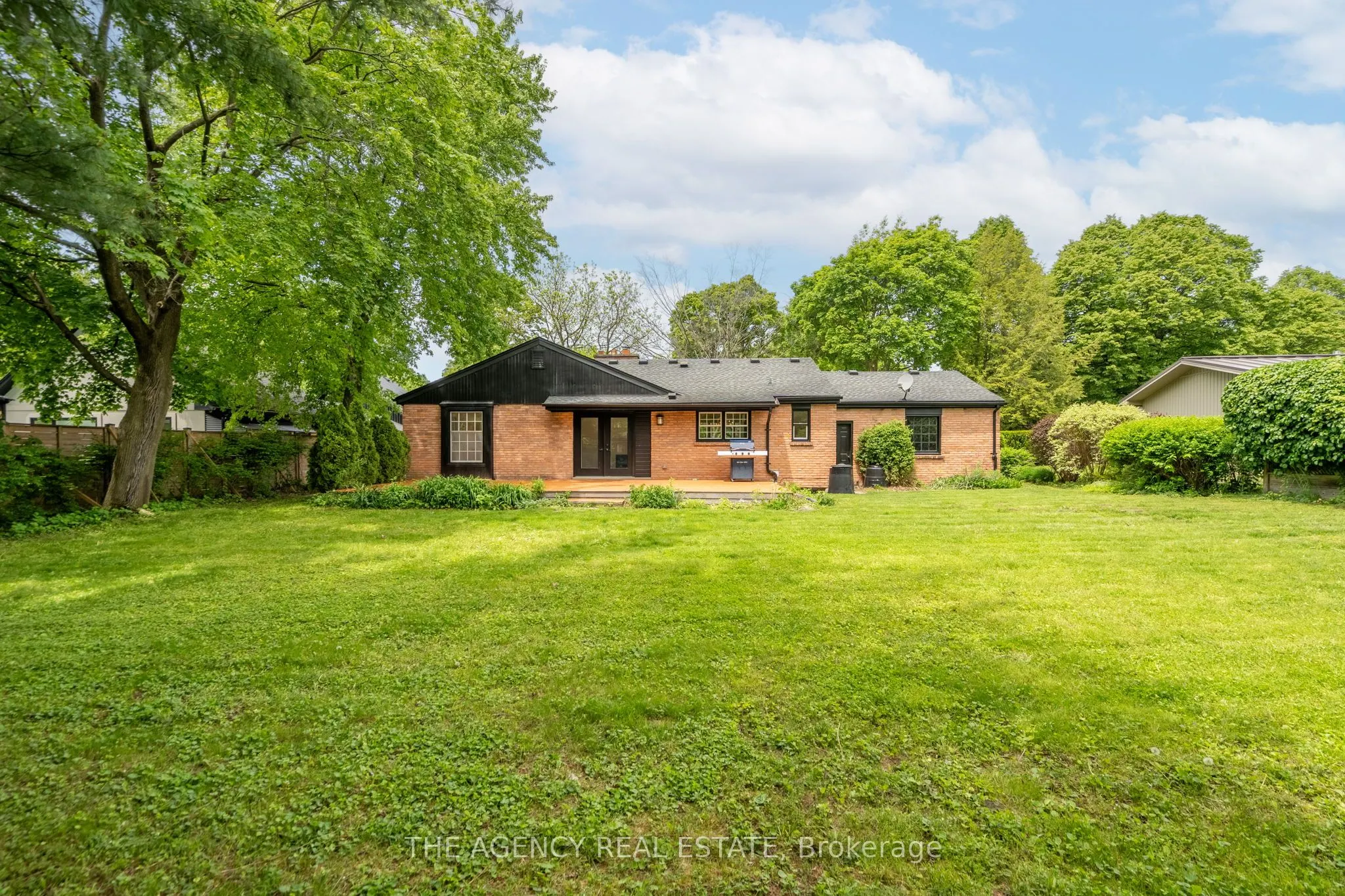38 Hunt Village Crescent